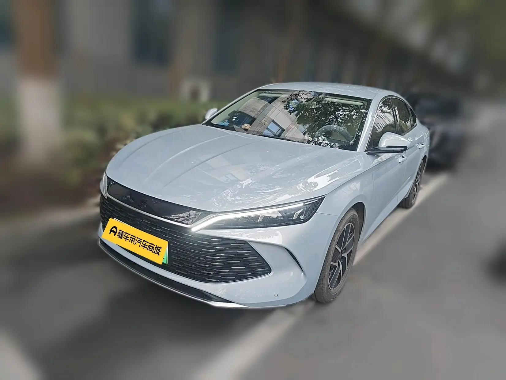 BYD Qin L DM  из Китая