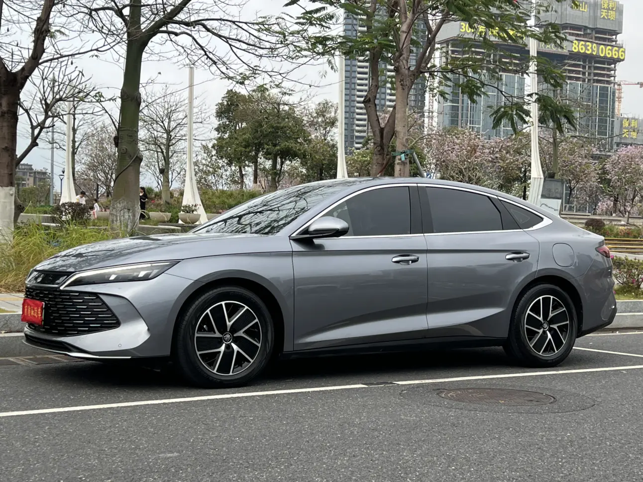 BYD Qin L DM  из Китая