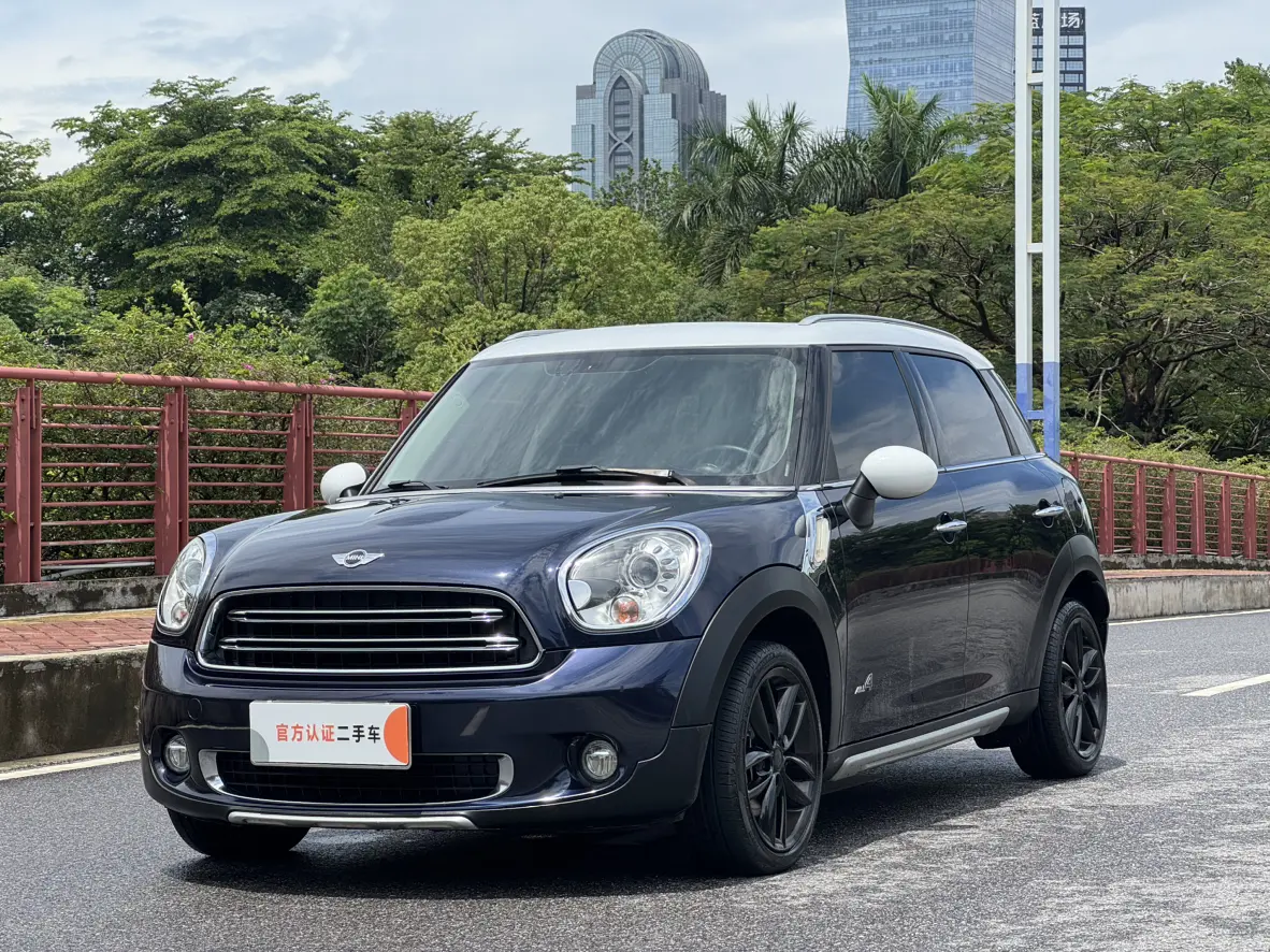MINI COUNTRYMAN