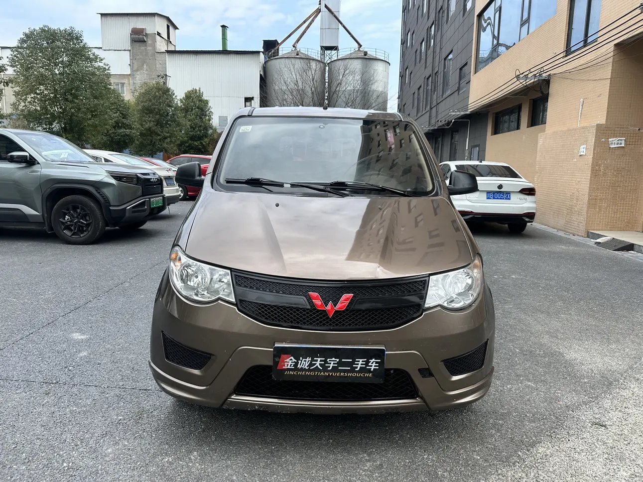 Wuling Hongguang  из Китая