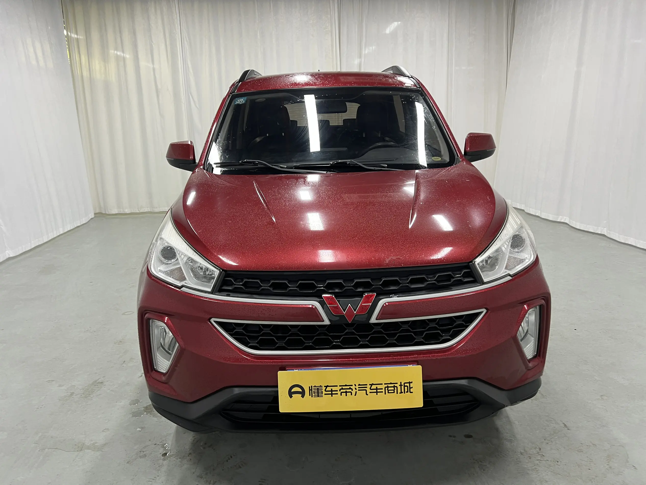 Wuling Hongguang S3  из Китая