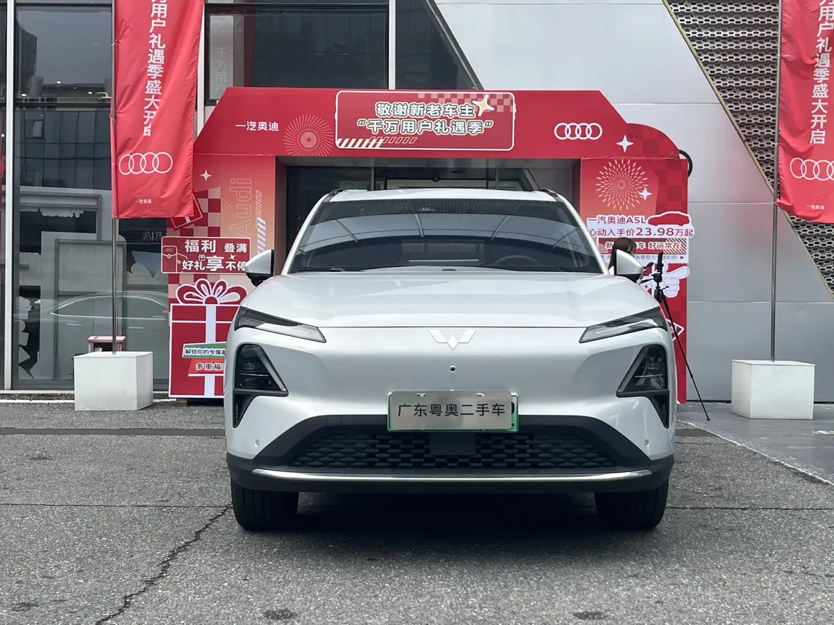 Wuling Starlight S EV  из Китая