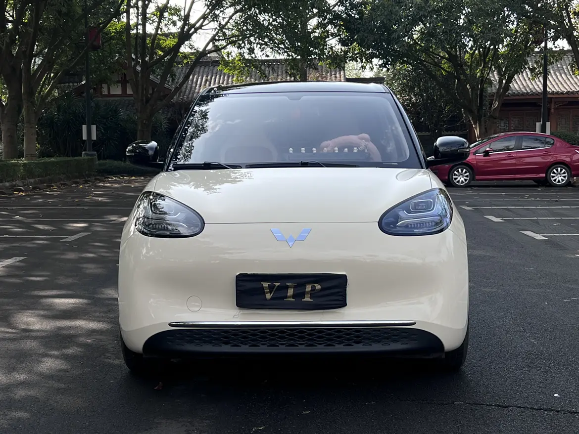 Wuling Bingo  из Китая