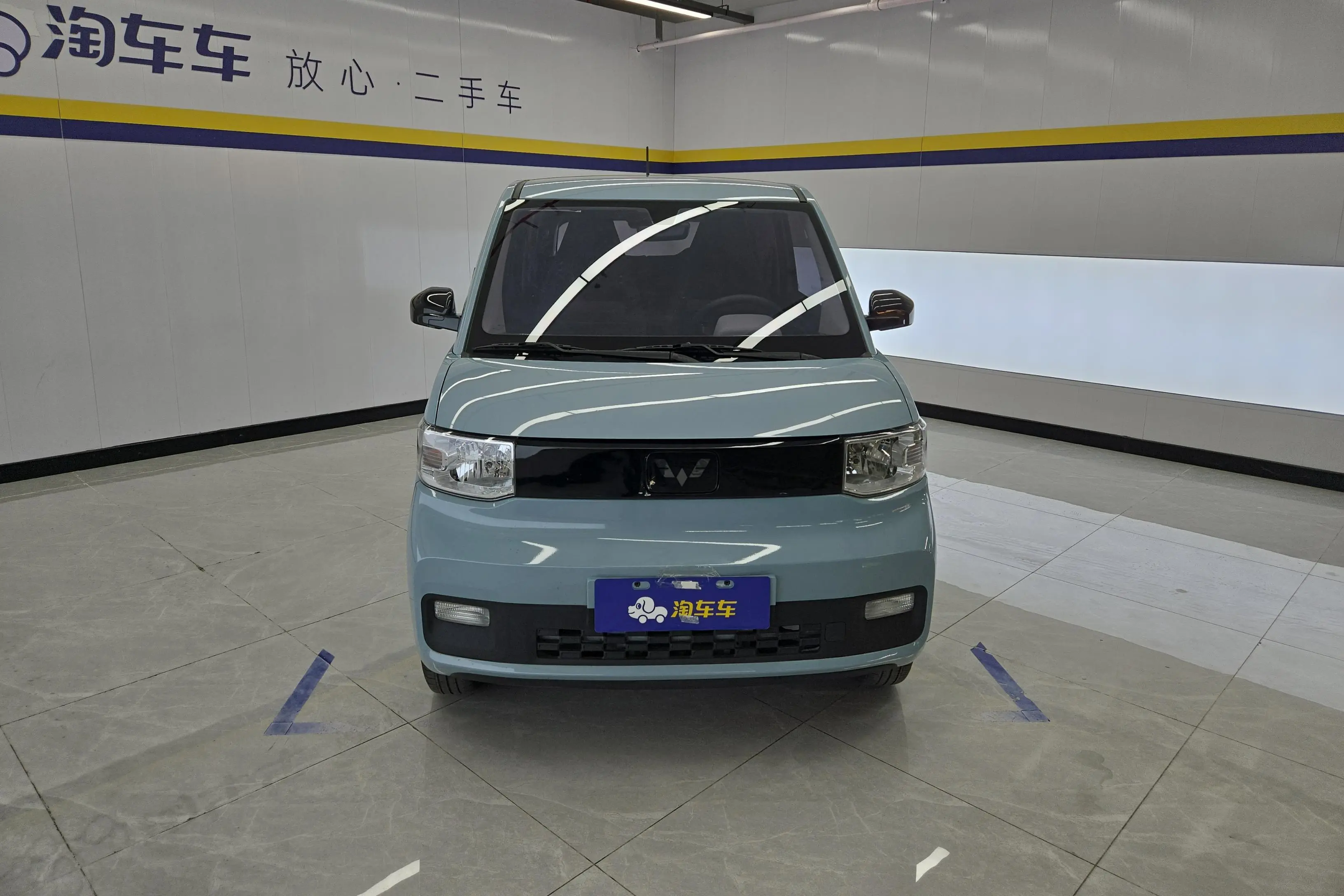 Wuling Hongguang MINIEV  из Китая