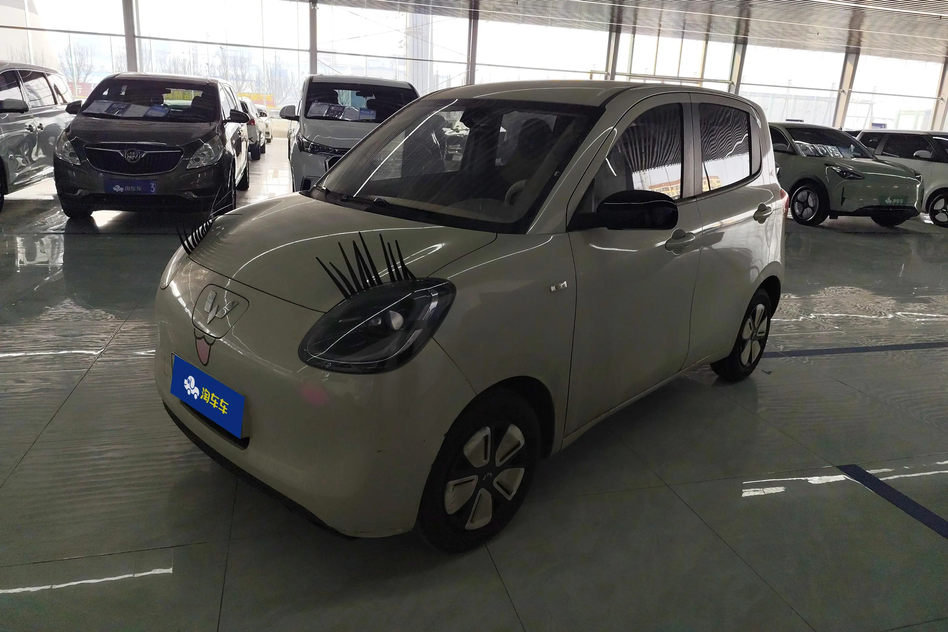 Wuling Hongguang MINIEV  из Китая