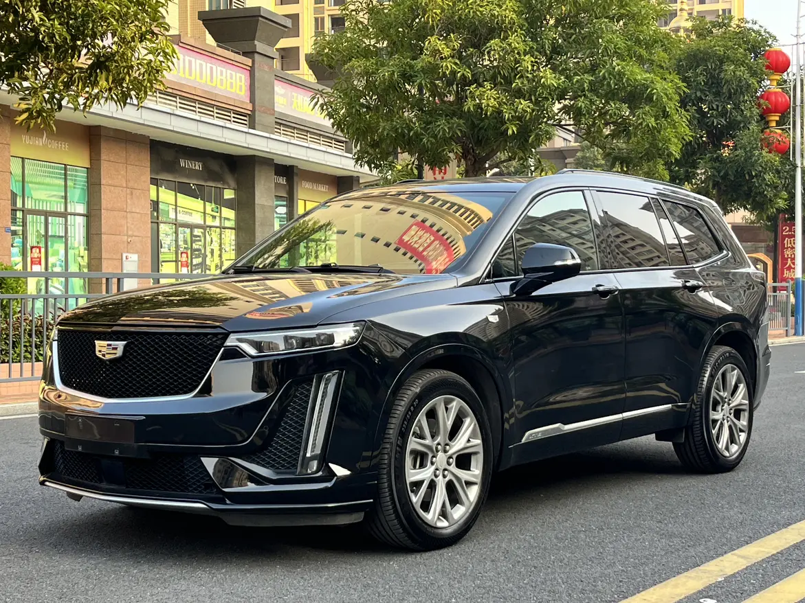 Cadillac XT6