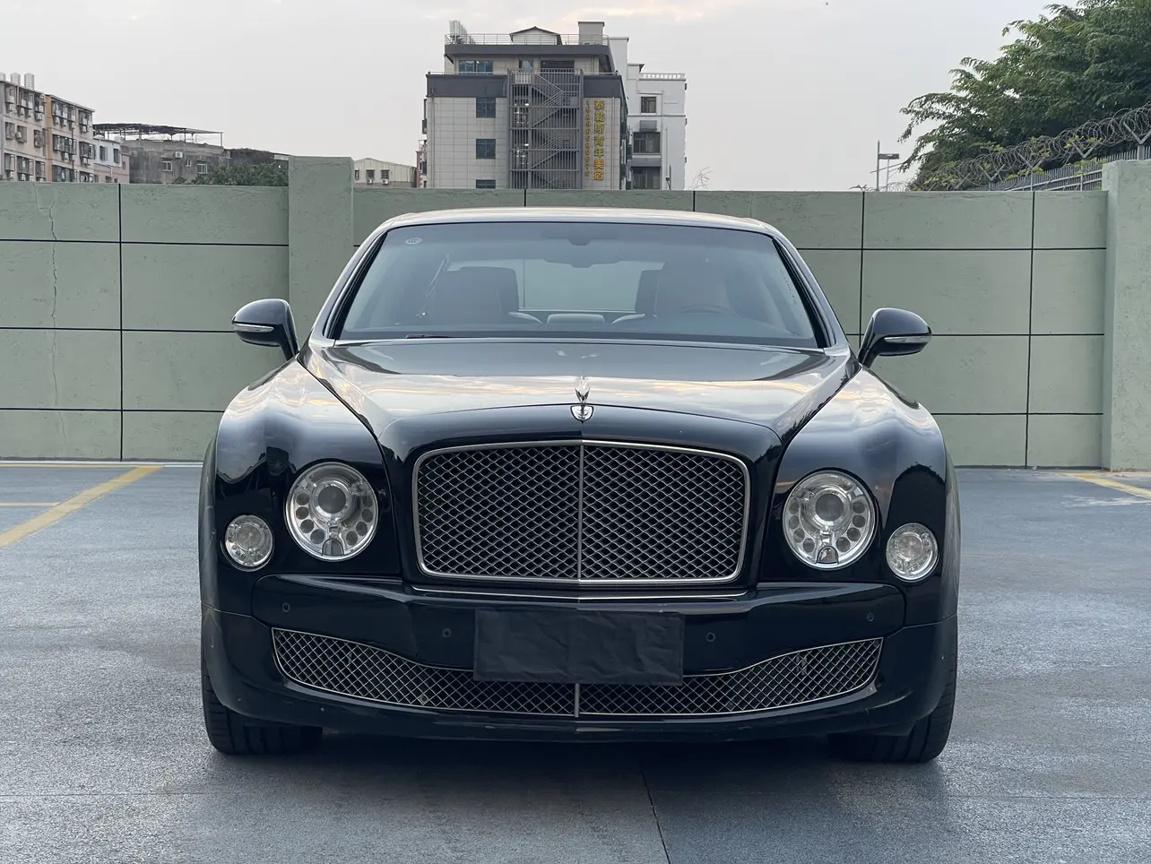 Bentley Mulsanne  из Китая