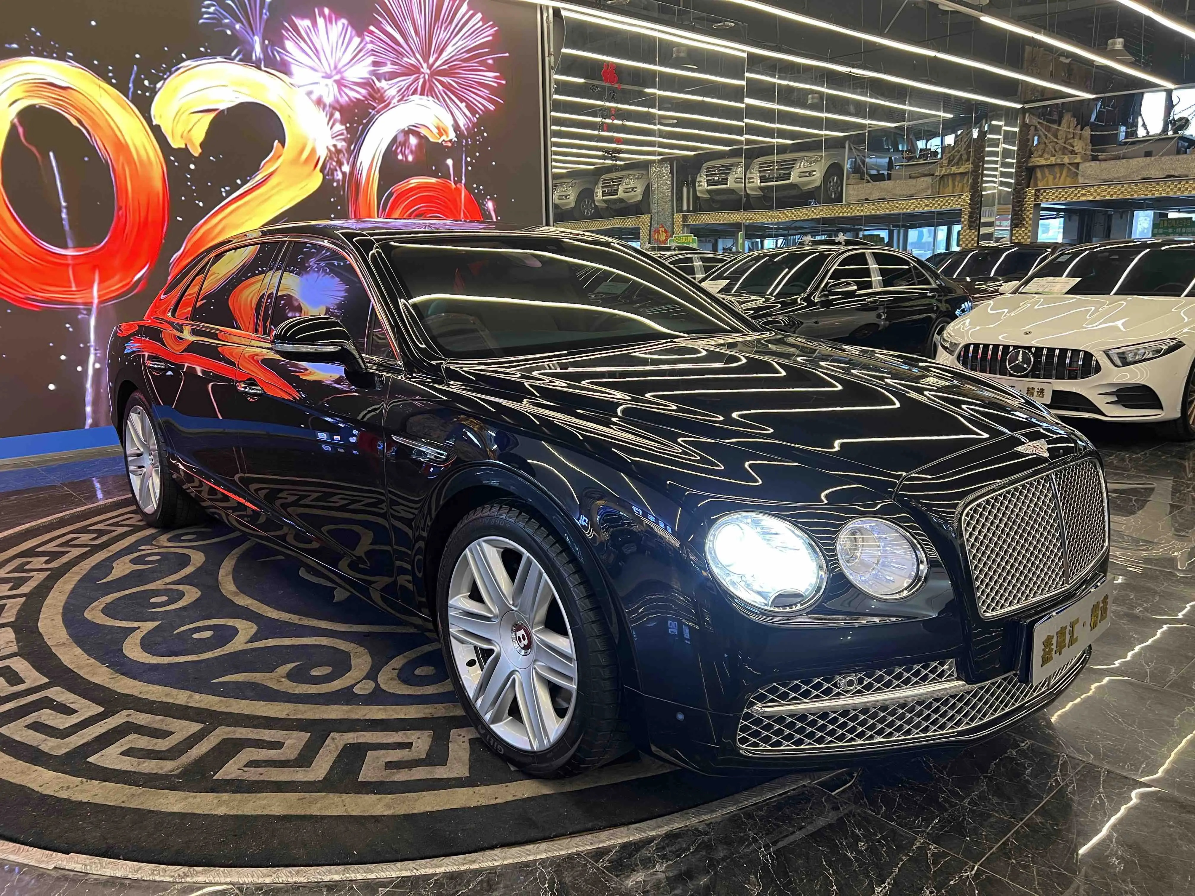 Bentley Galloping  из Китая