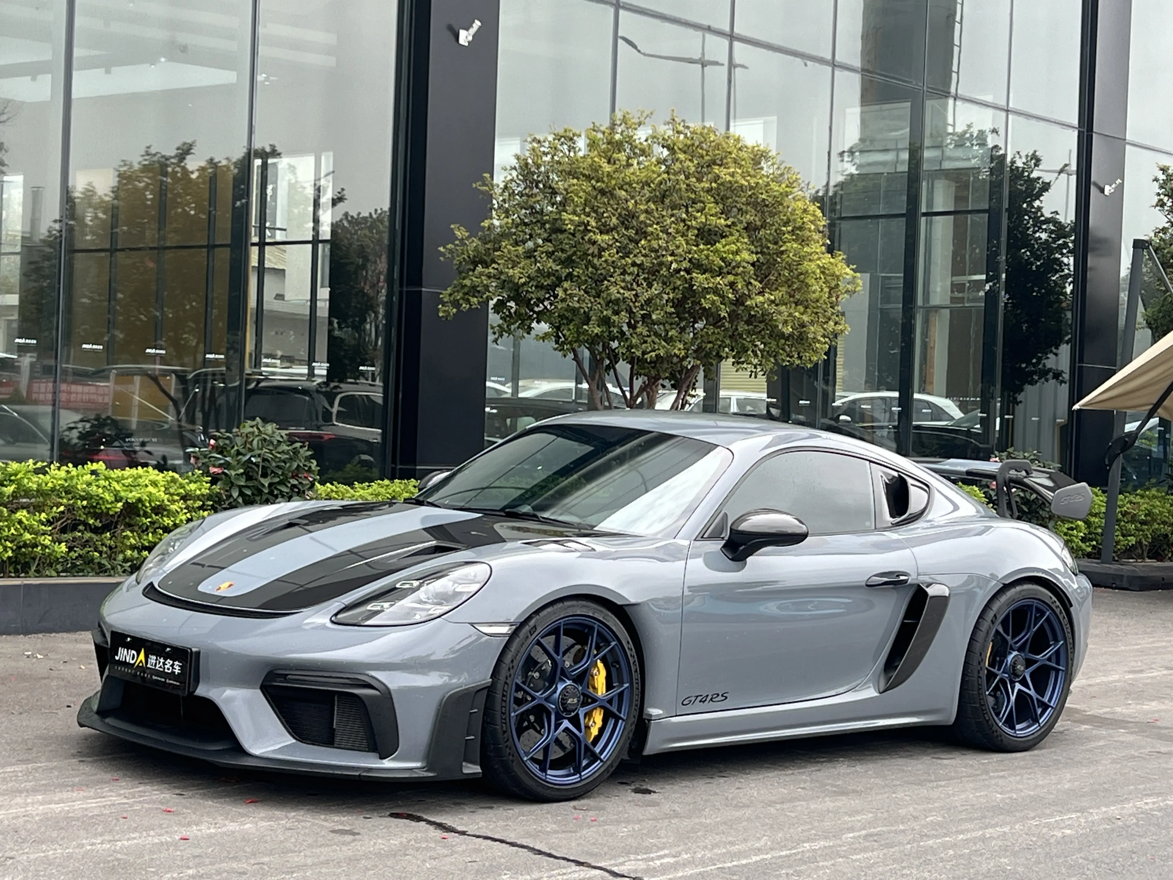 Porsche 718