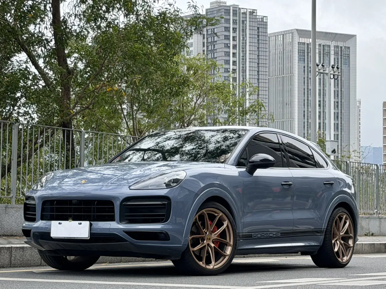 Porsche Cayenne Coupe