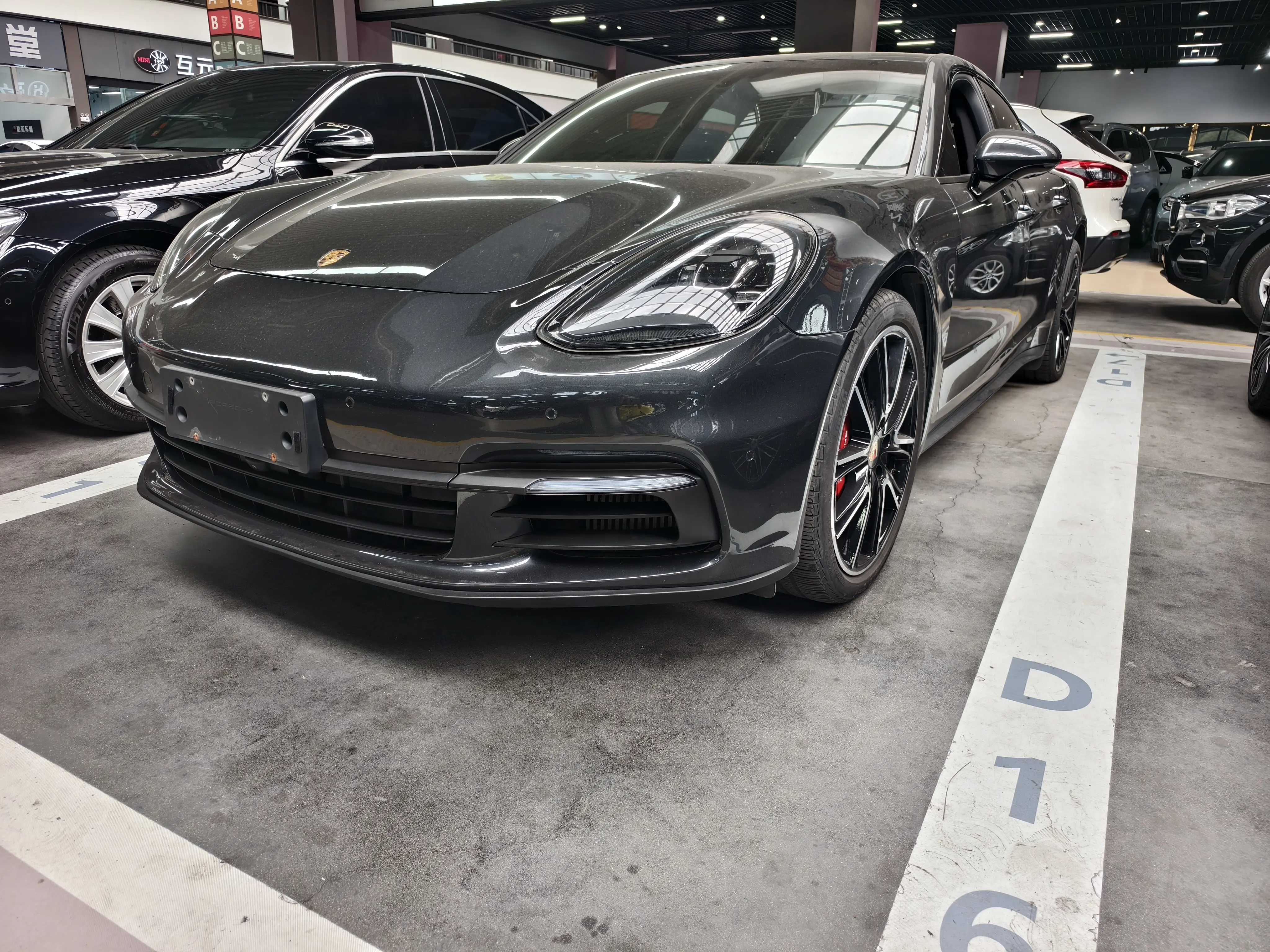 Porsche Panamera