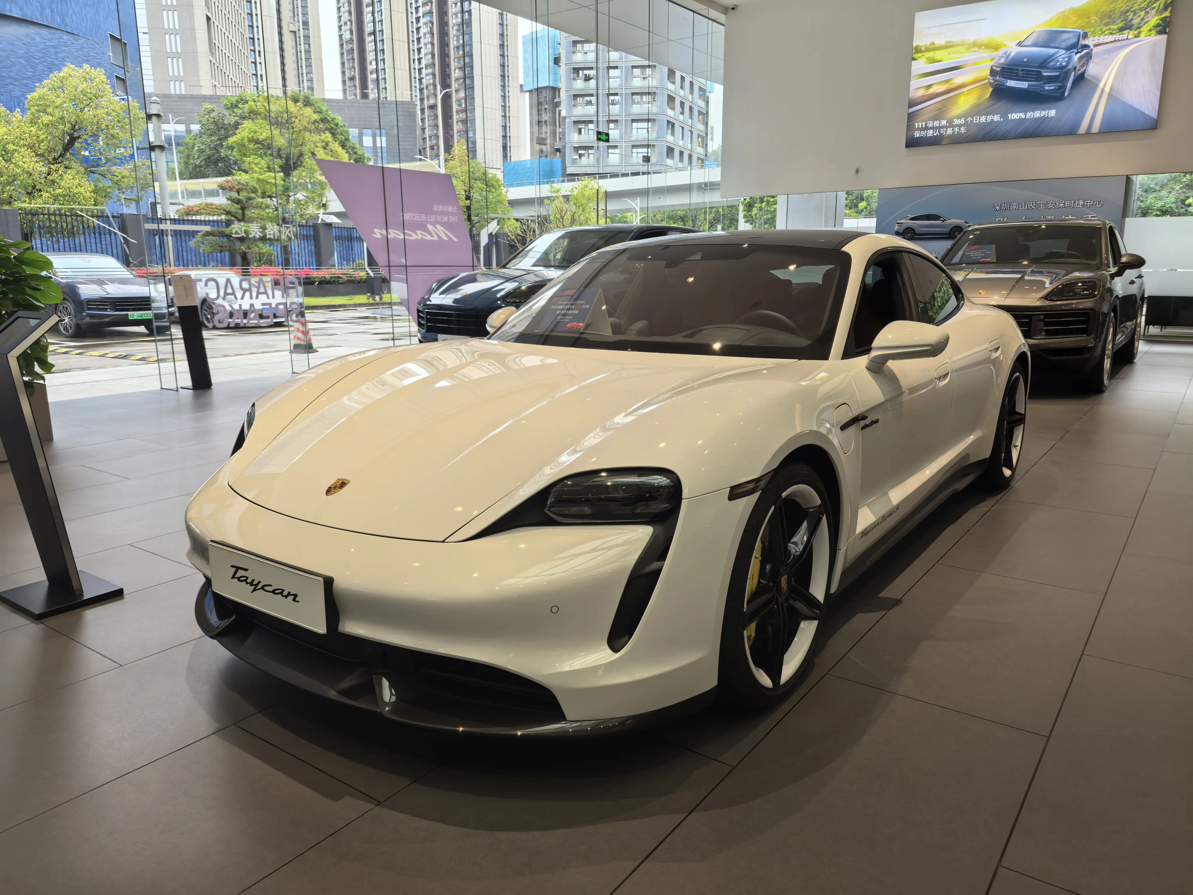 Porsche Taycan