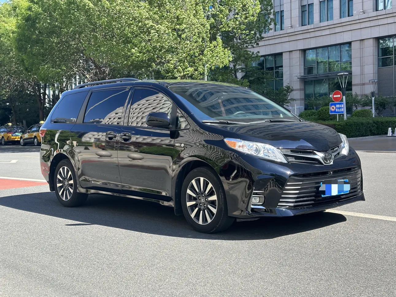 Toyota Sienna