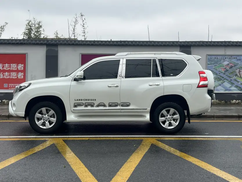 Toyota Prado