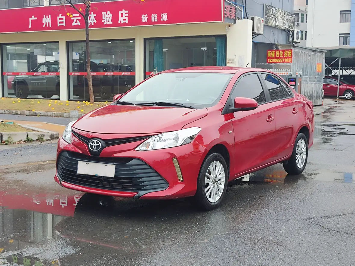 Toyota Vios  из Китая