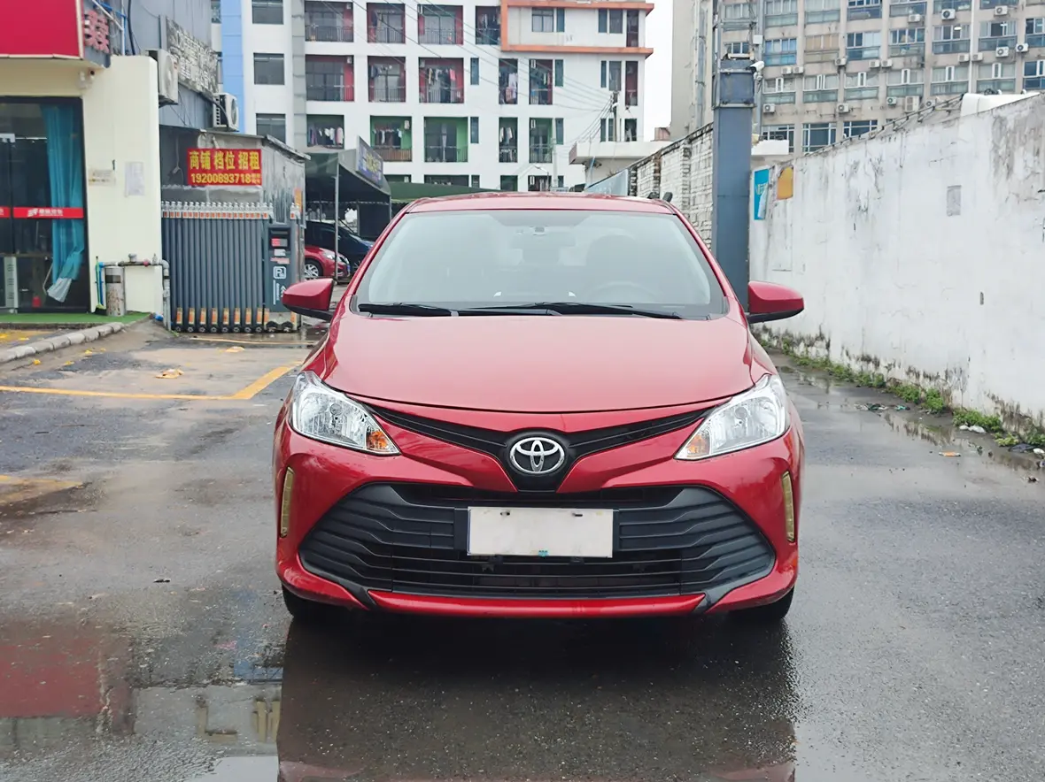 Toyota Vios  из Китая