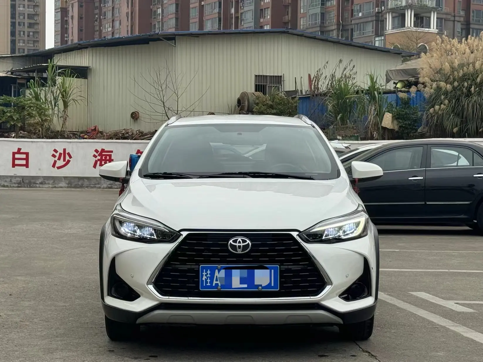 Toyota Yaris L  из Китая