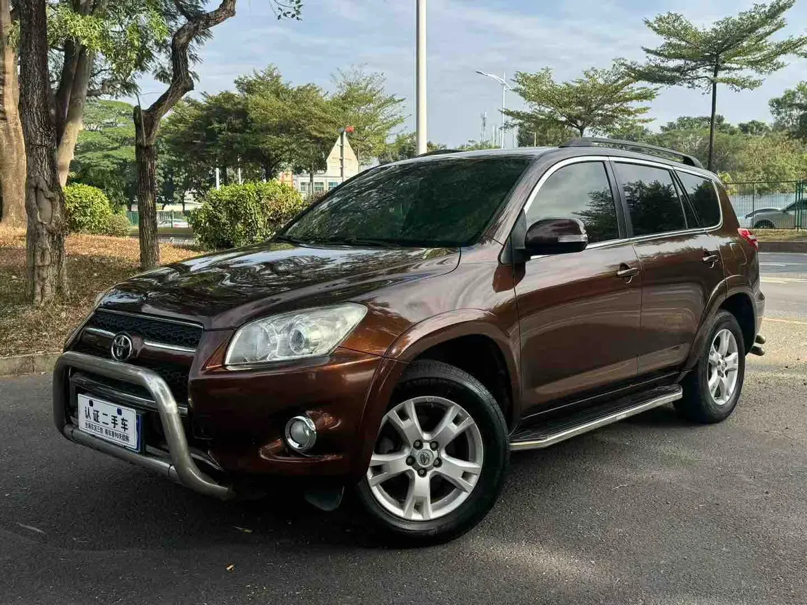 Toyota RAV4  из Китая