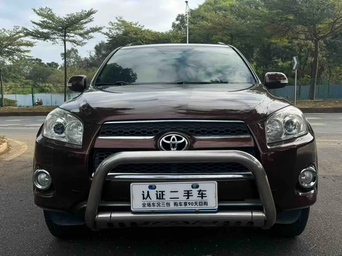 Toyota RAV4  из Китая