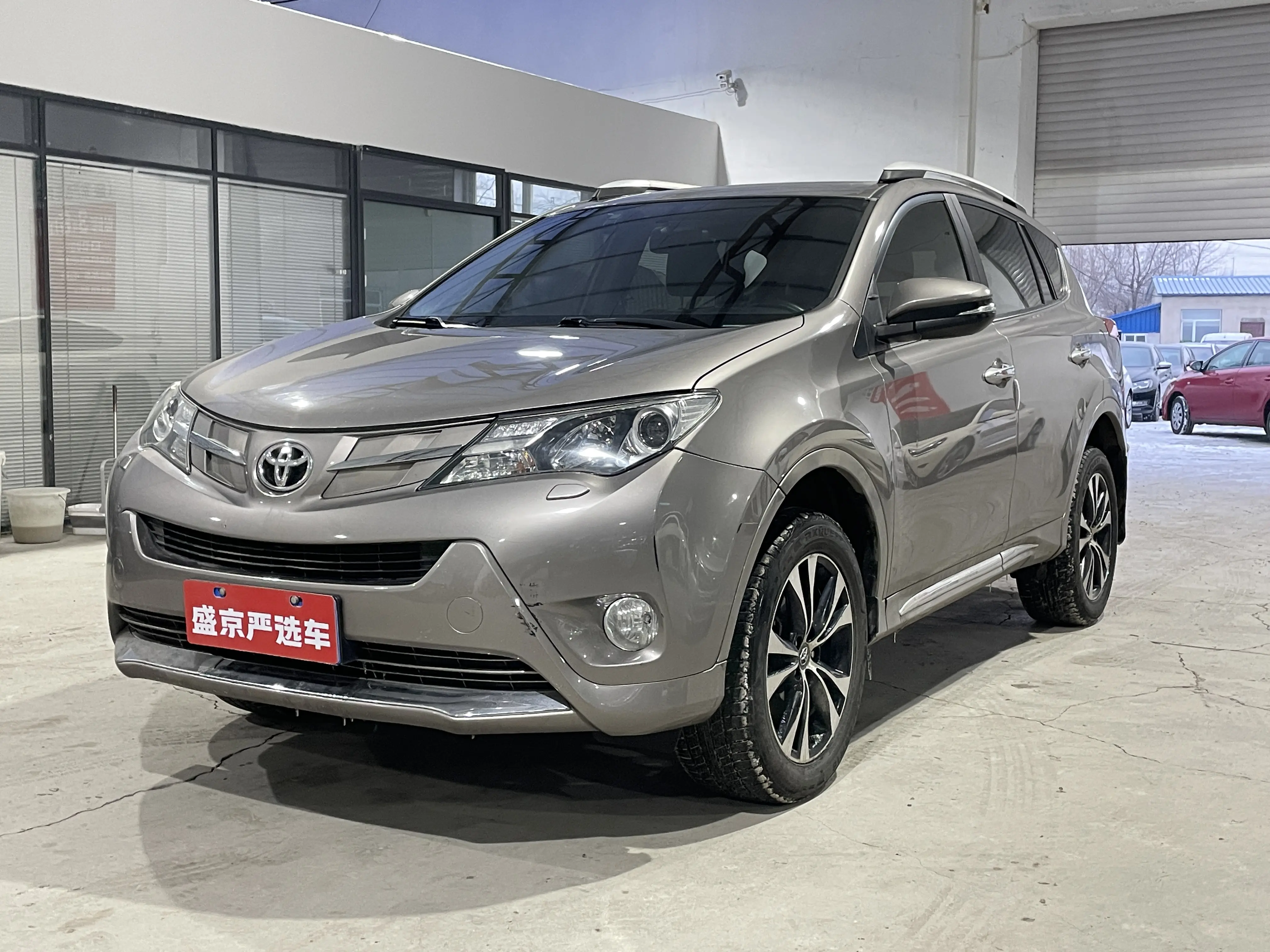 Toyota RAV4  из Китая