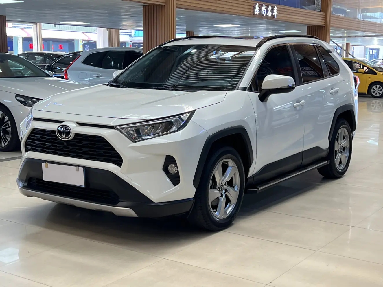 Toyota RAV4  из Китая