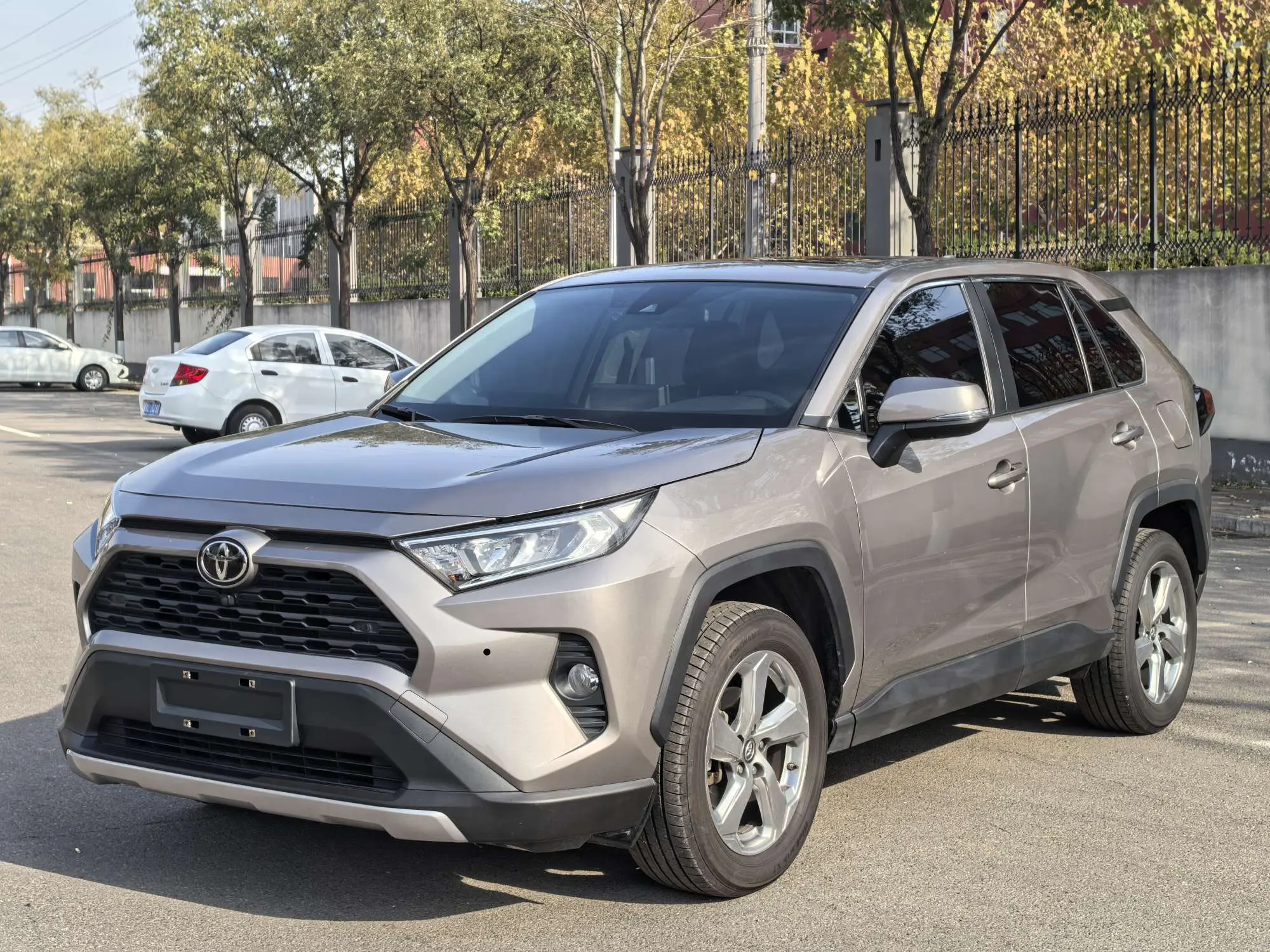 Toyota RAV4  из Китая