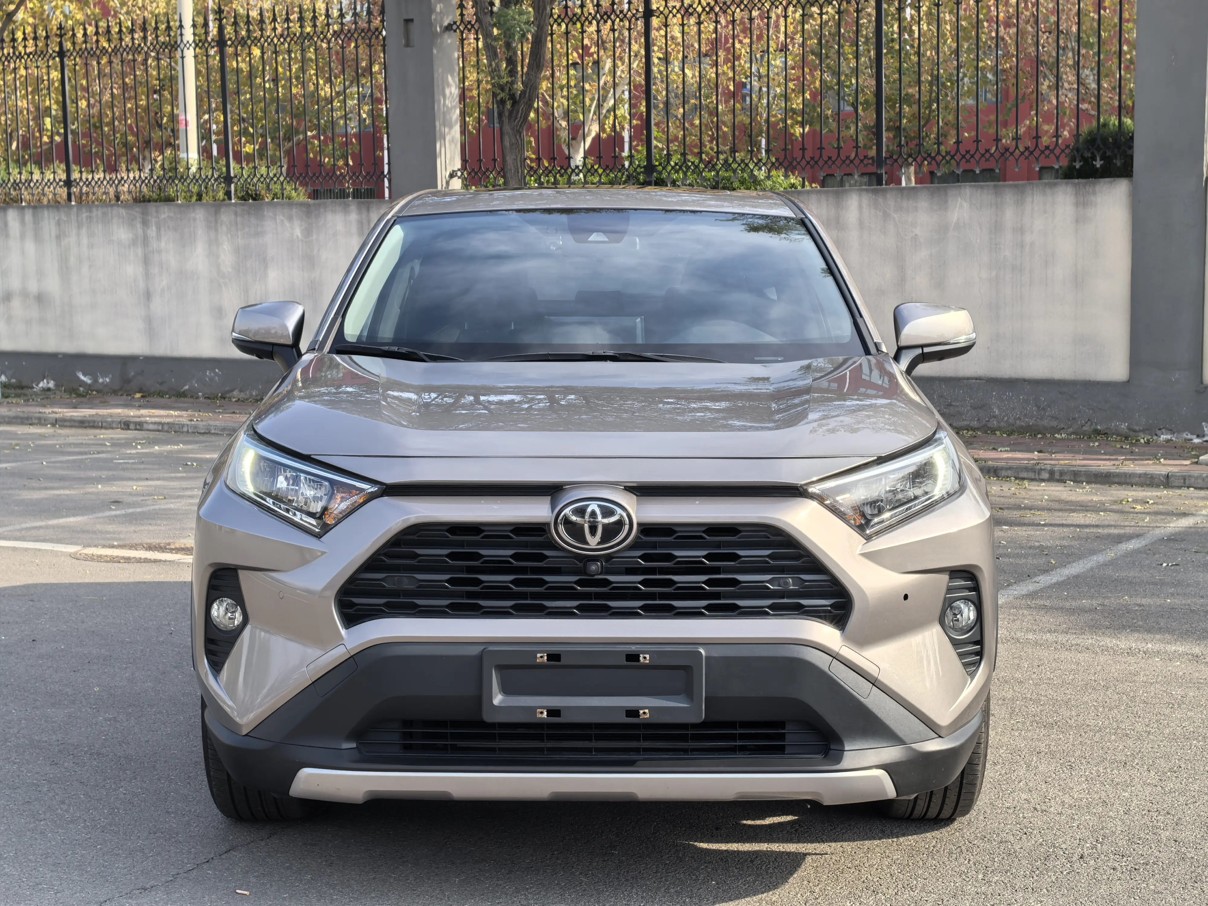 Toyota RAV4  из Китая
