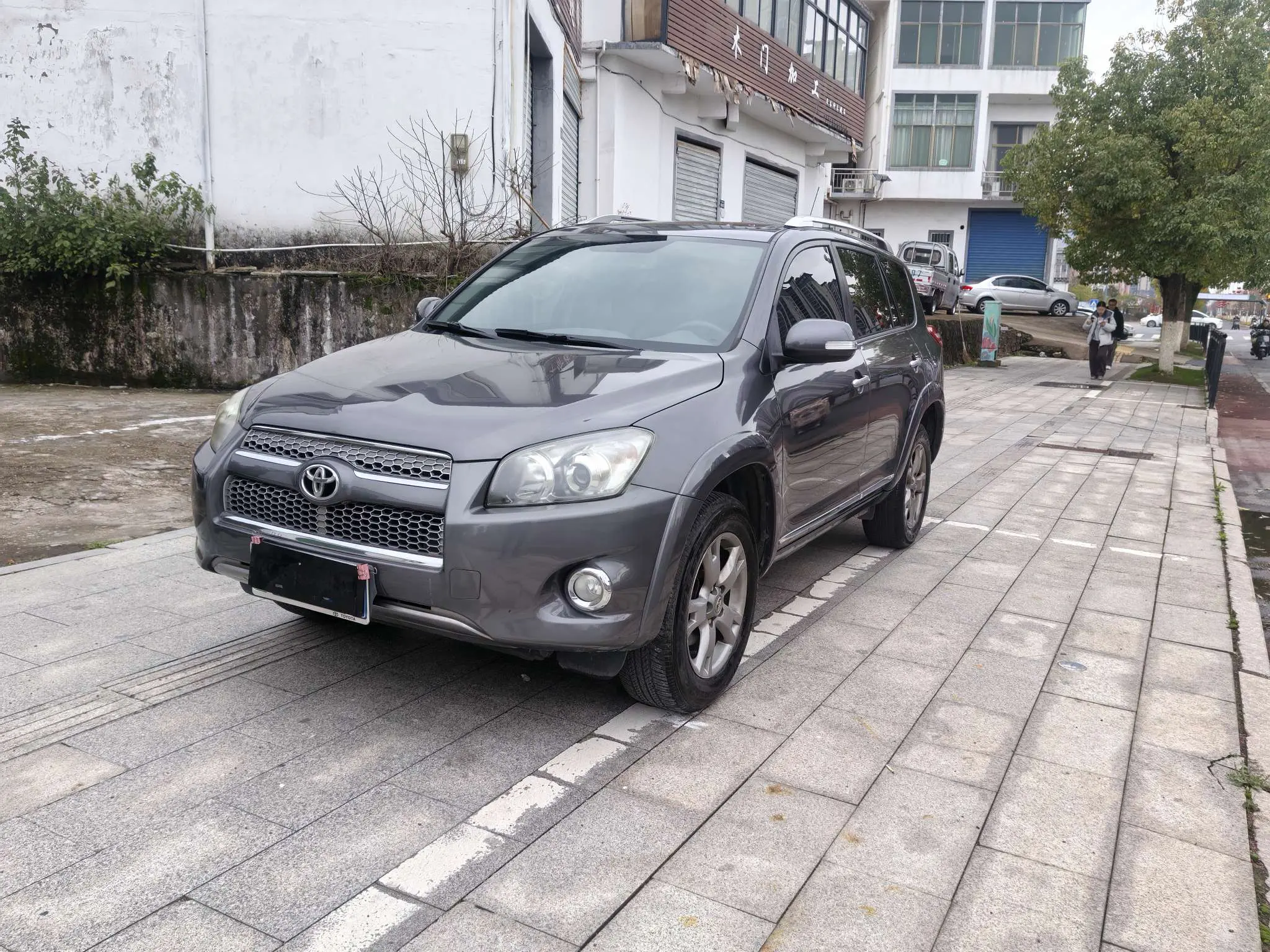 Toyota RAV4  из Китая