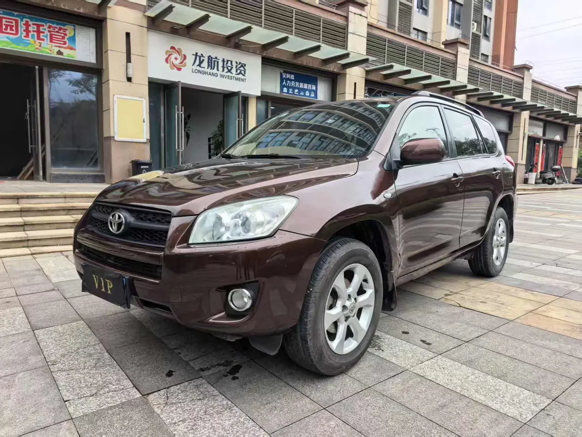 Toyota RAV4  из Китая