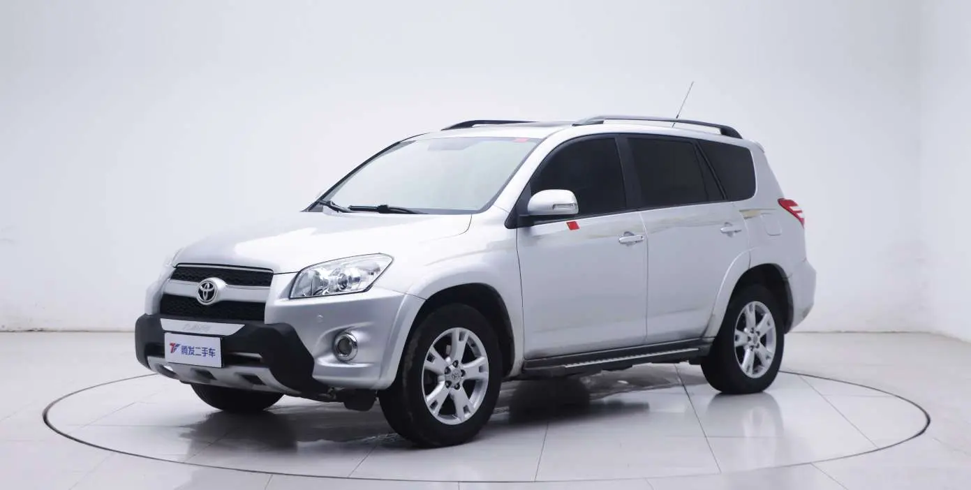 Toyota RAV4  из Китая
