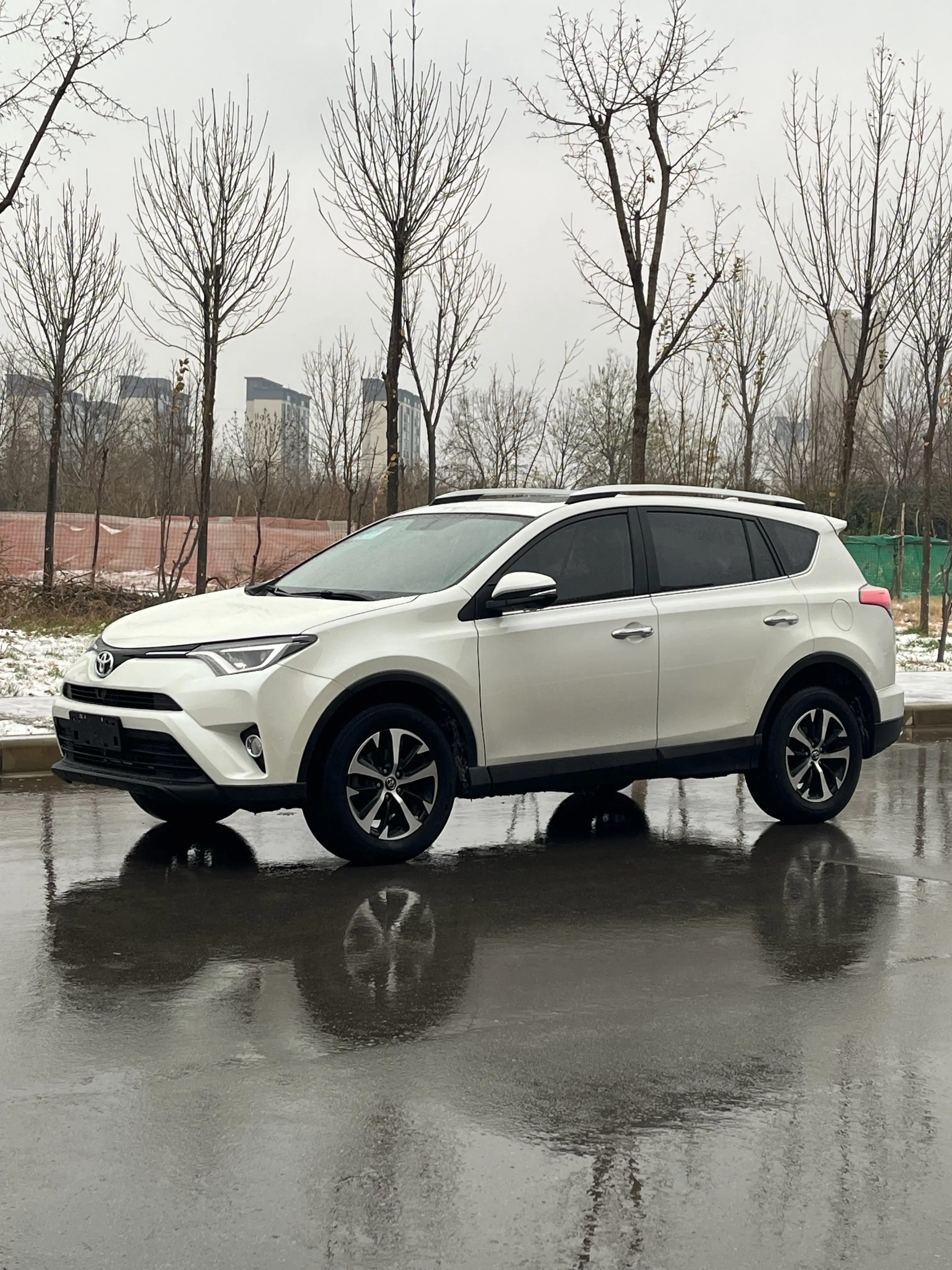 Toyota RAV4  из Китая
