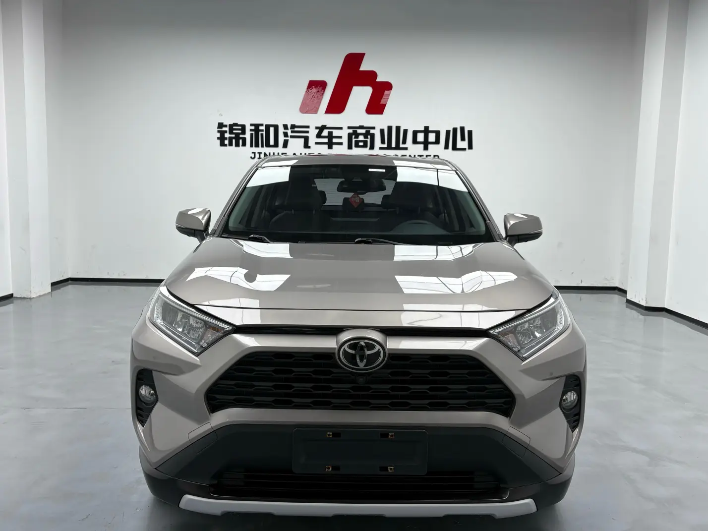 Toyota RAV4  из Китая