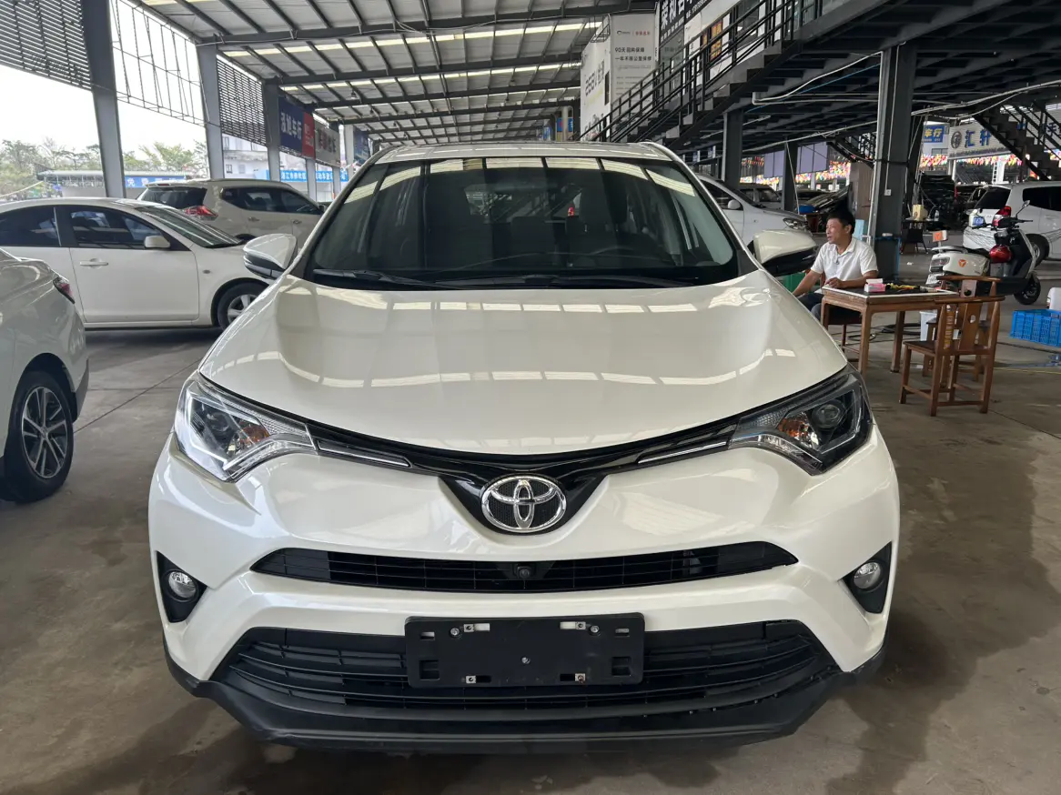 Toyota RAV4  из Китая