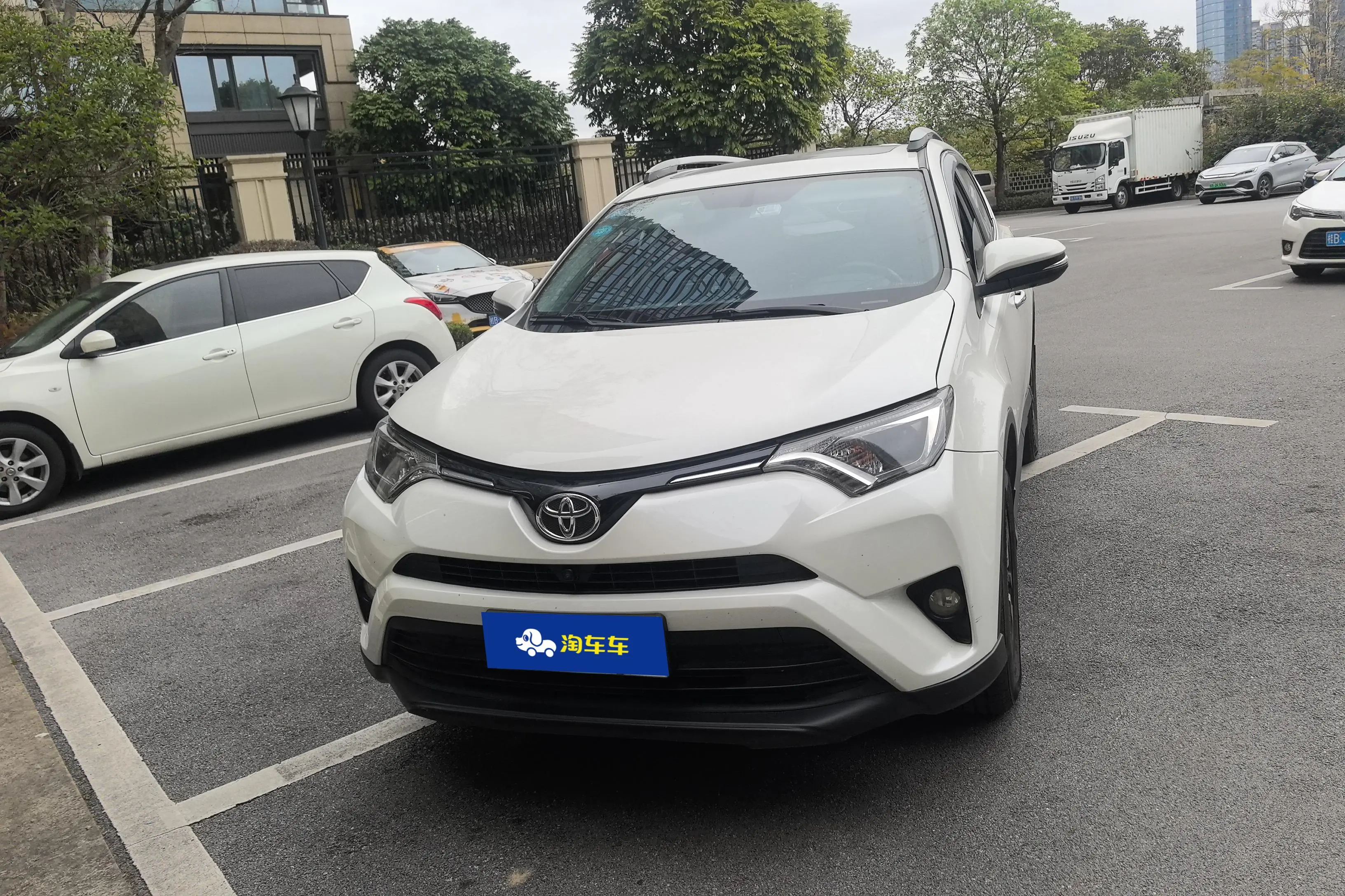 Toyota RAV4  из Китая