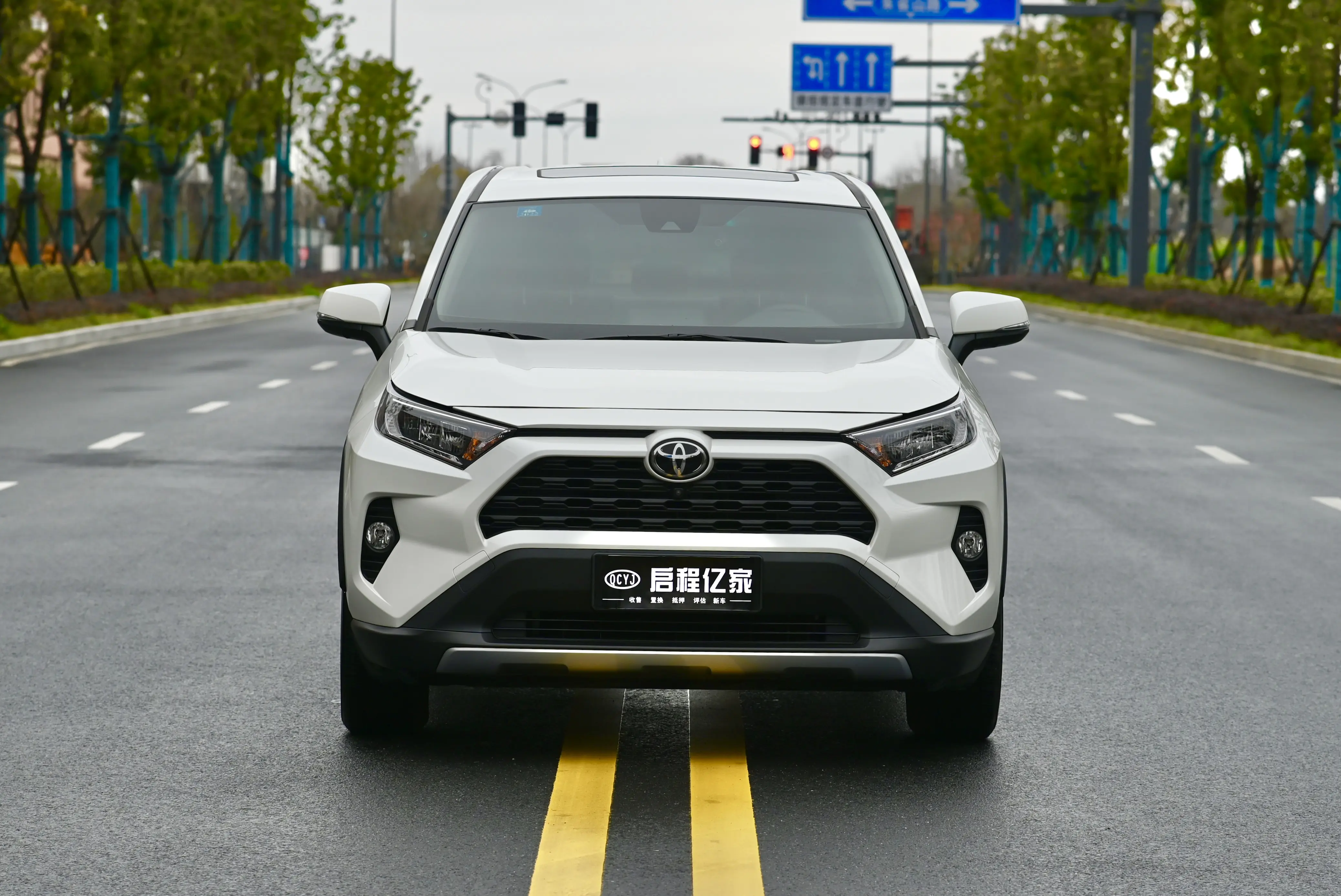 Toyota RAV4  из Китая