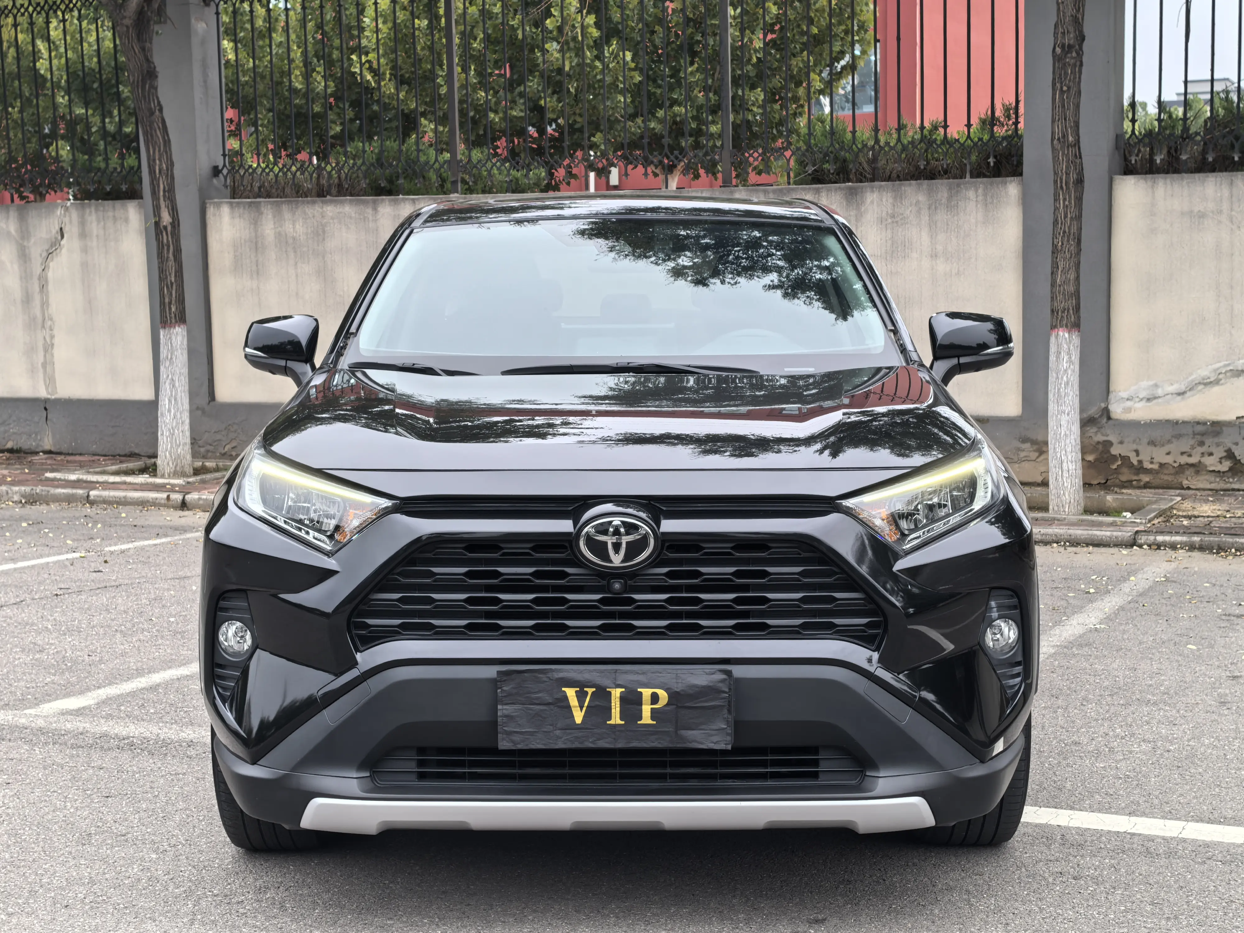 Toyota RAV4  из Китая