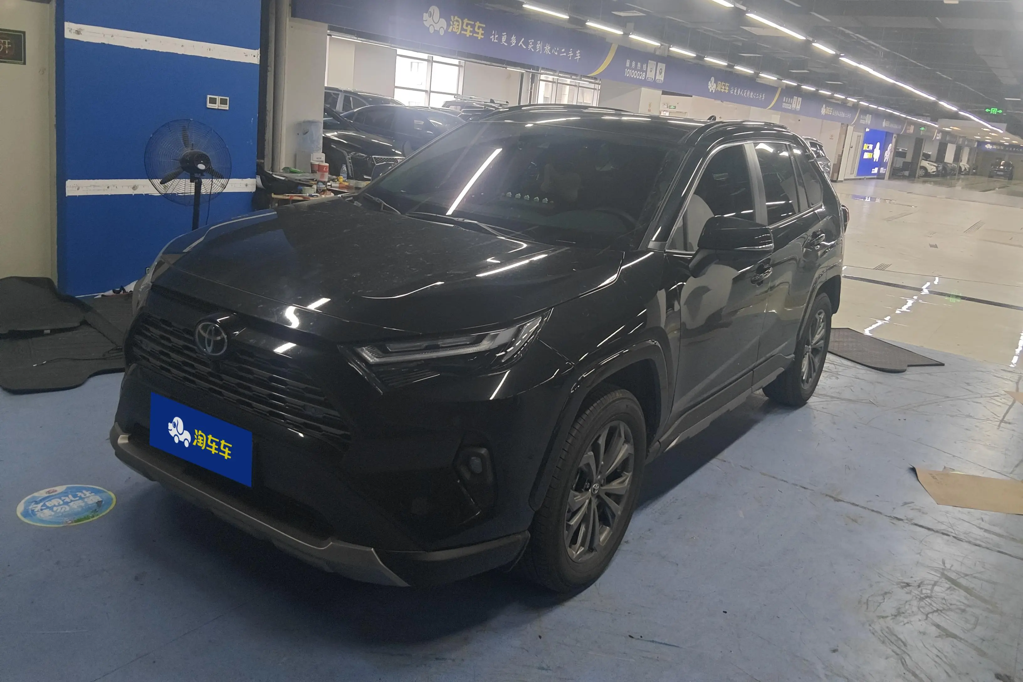 Toyota RAV4  из Китая