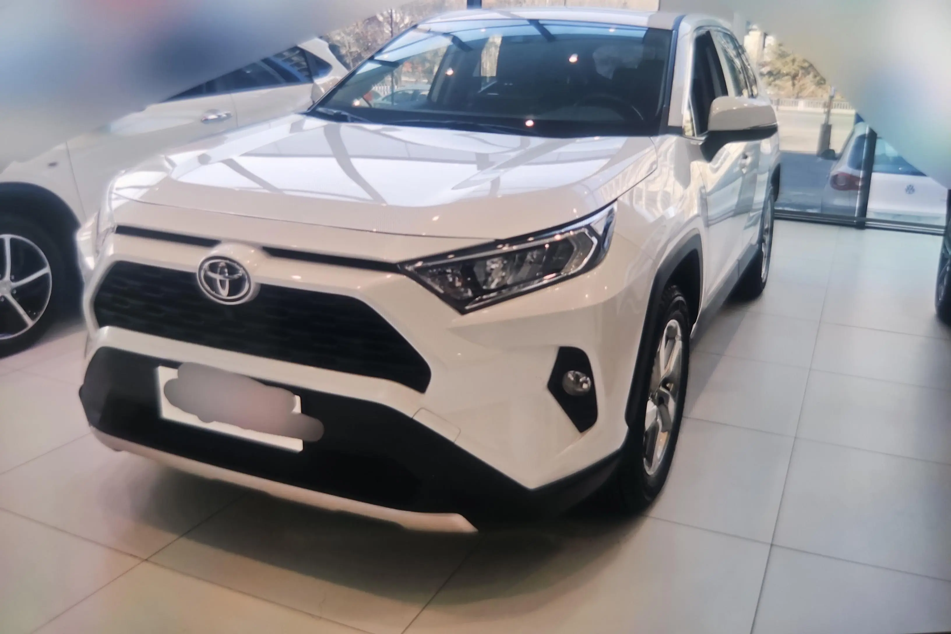 Toyota RAV4  из Китая
