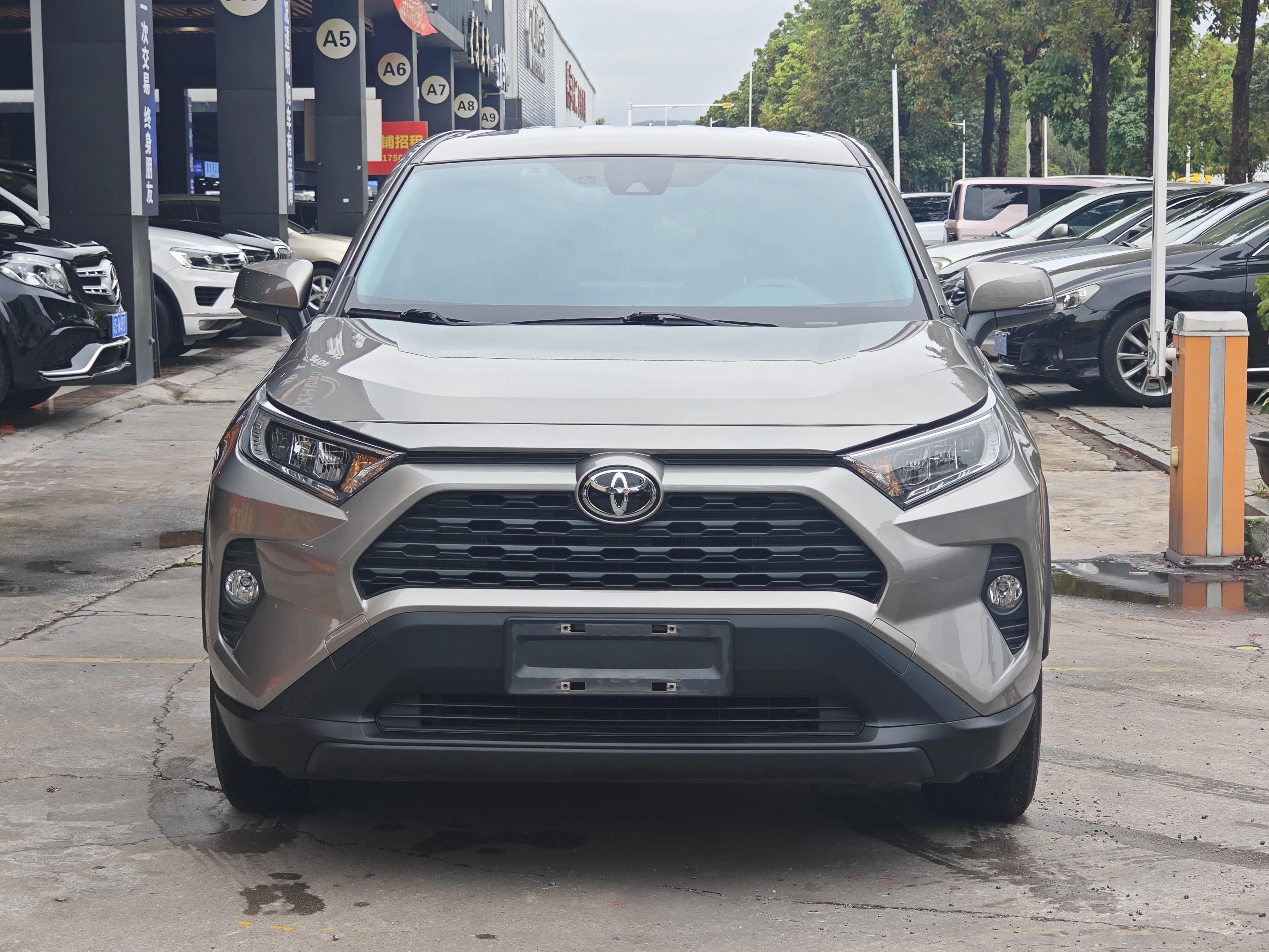 Toyota RAV4  из Китая
