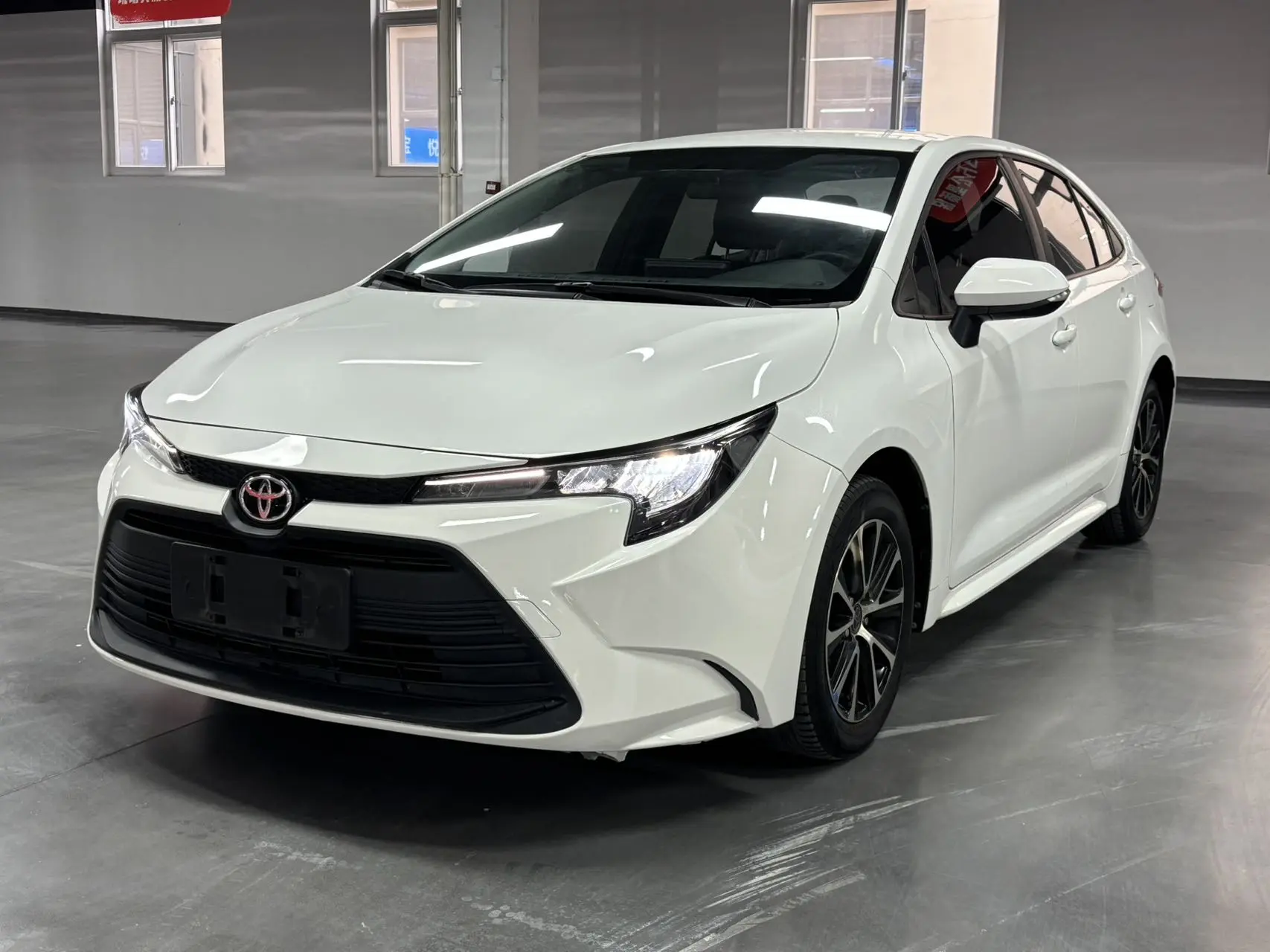 Toyota Levin (Lei Ling)  из Китая