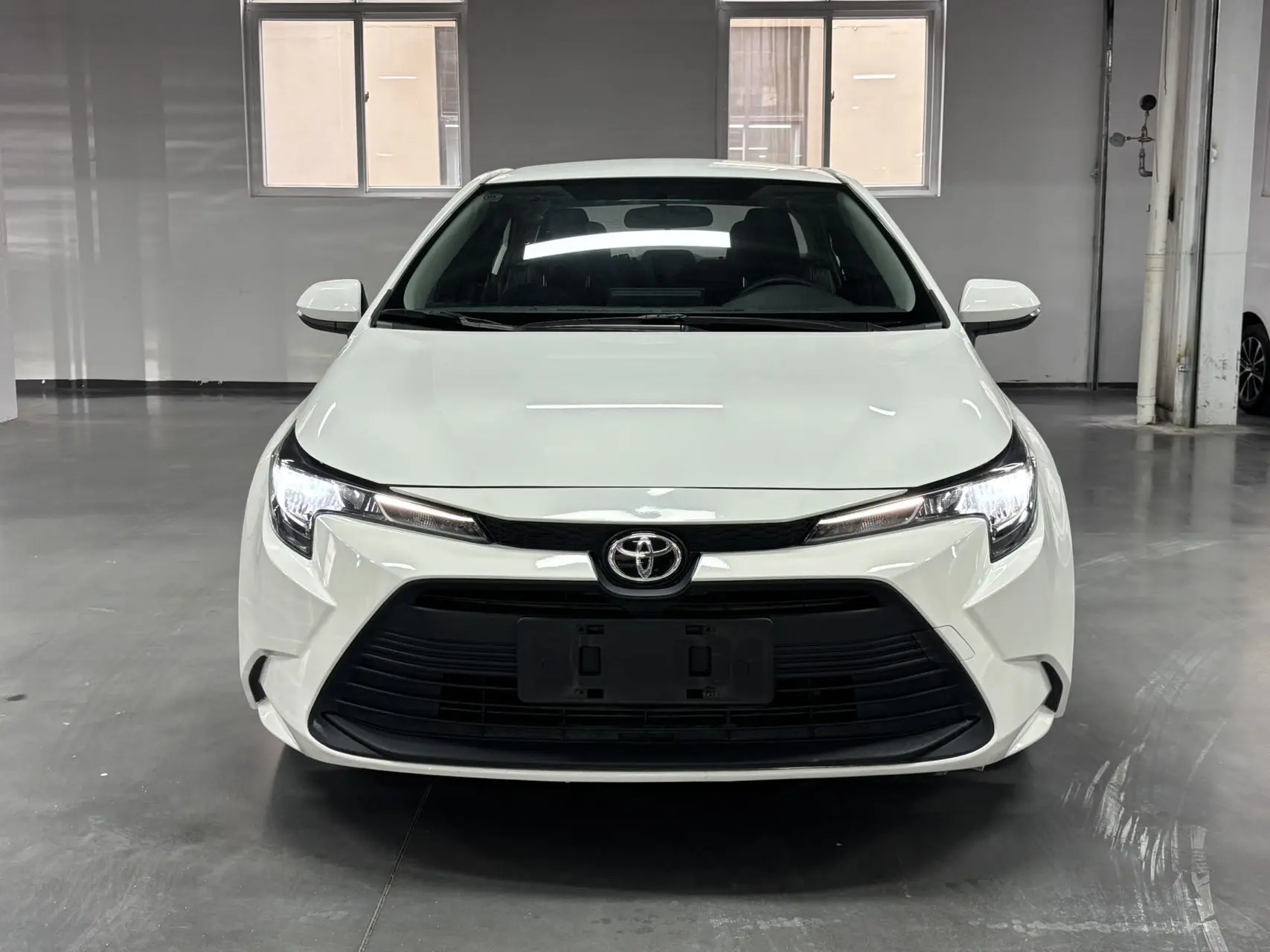 Toyota Levin (Lei Ling)  из Китая