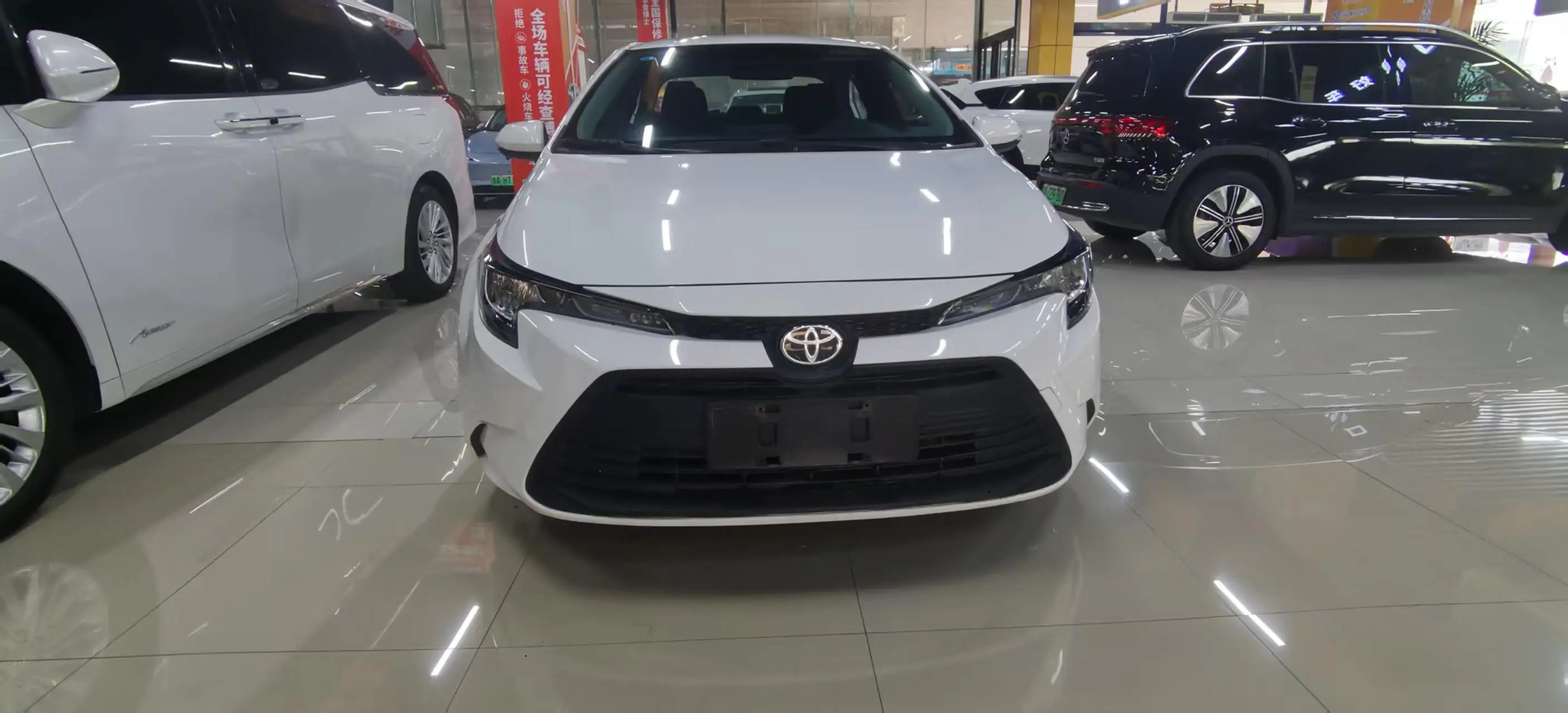 Toyota Levin (Lei Ling)  из Китая