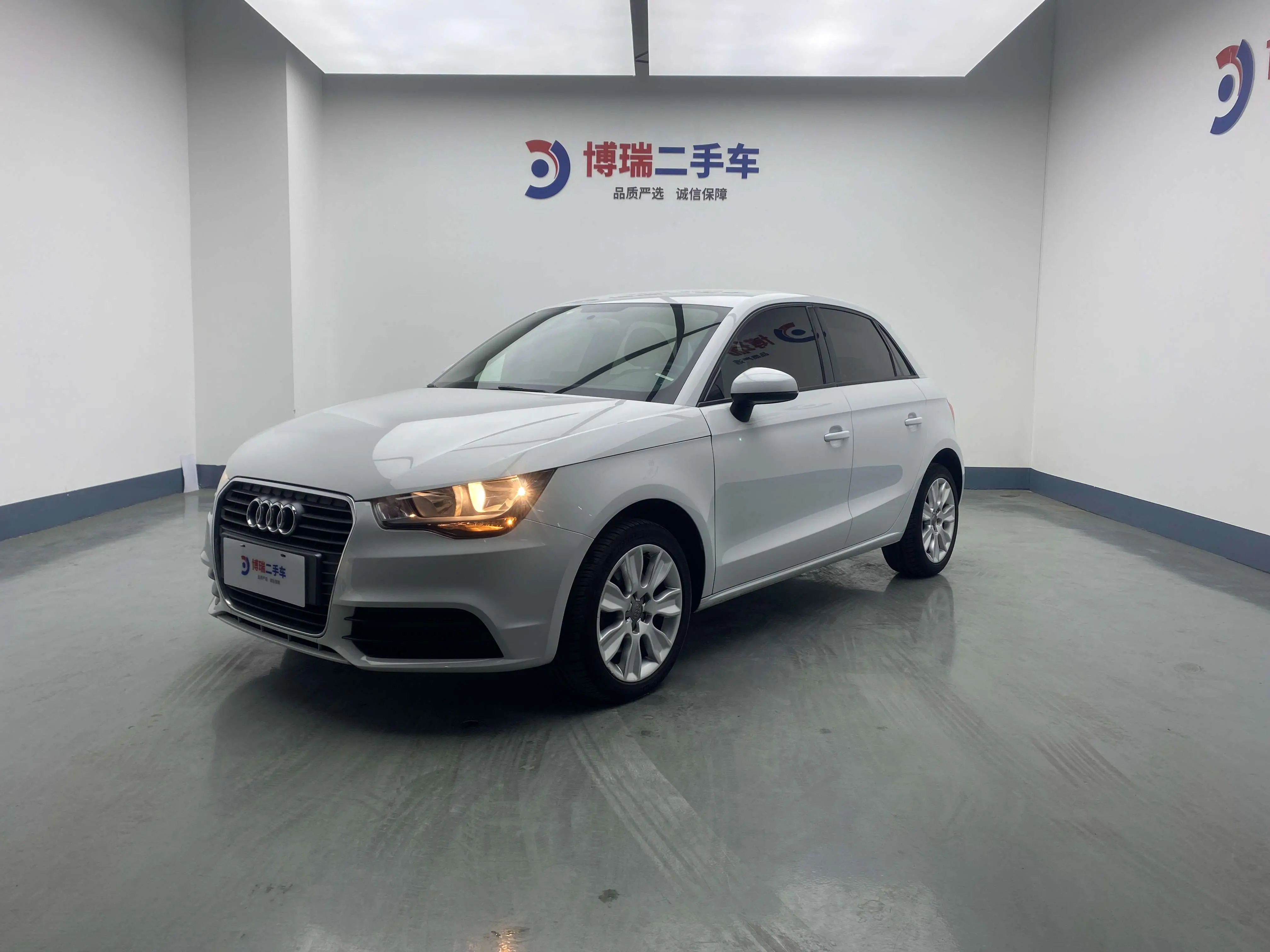 Audi A1  из Китая