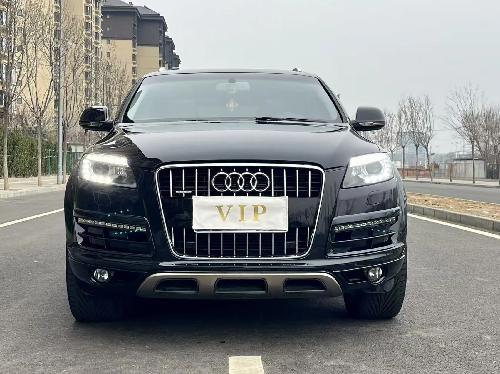 Audi Q7  из Китая
