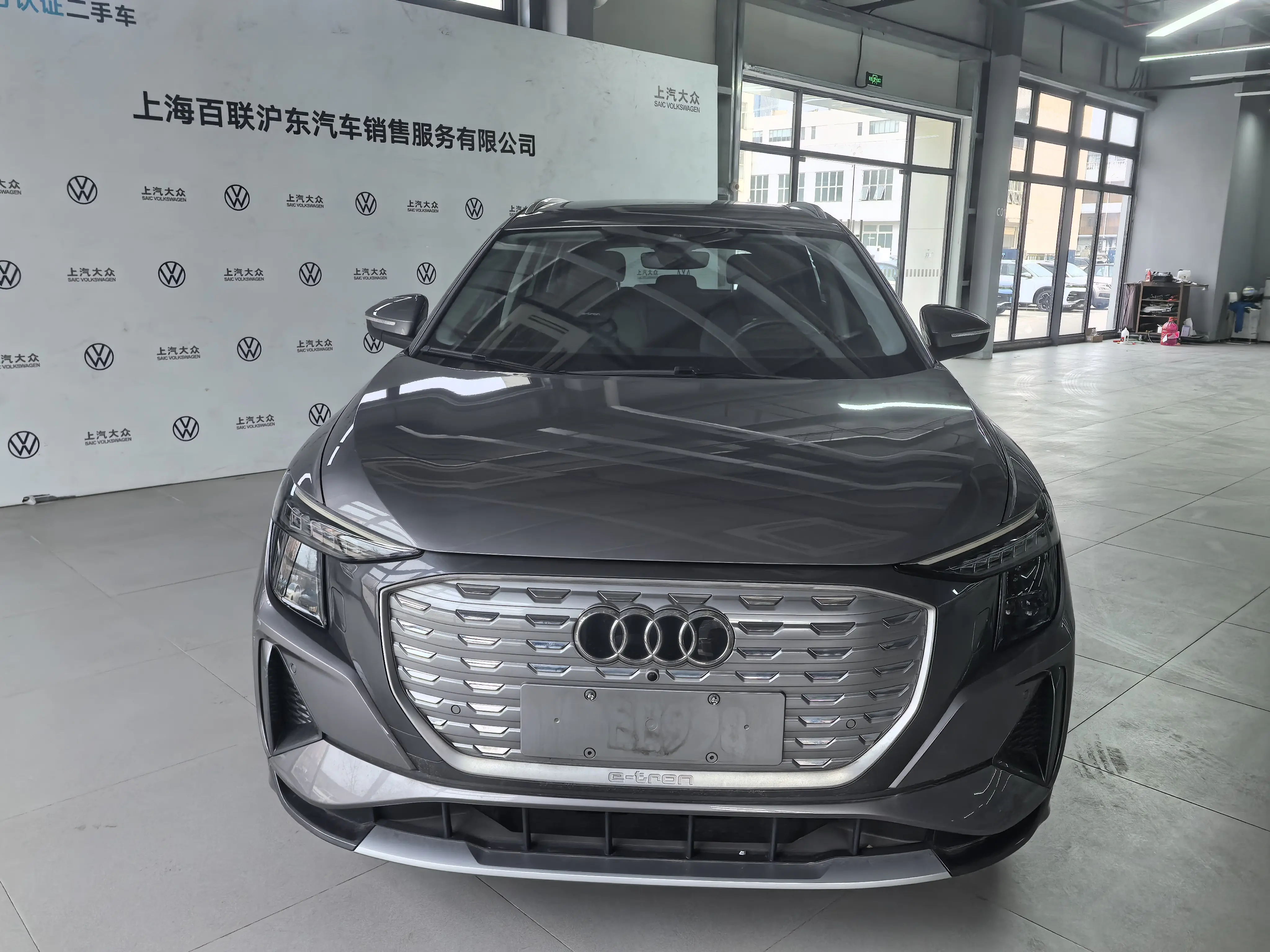 Audi Q5 e-tron  из Китая