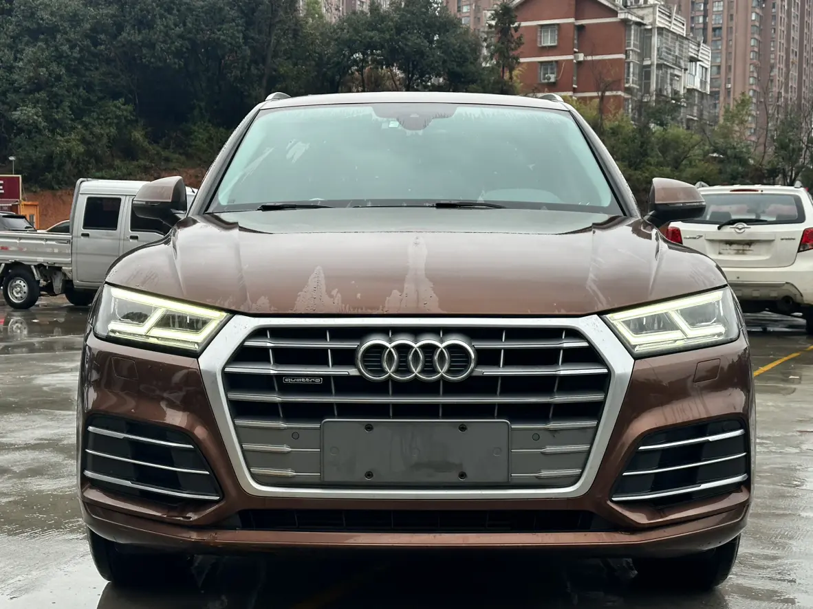 Audi Q5L  из Китая