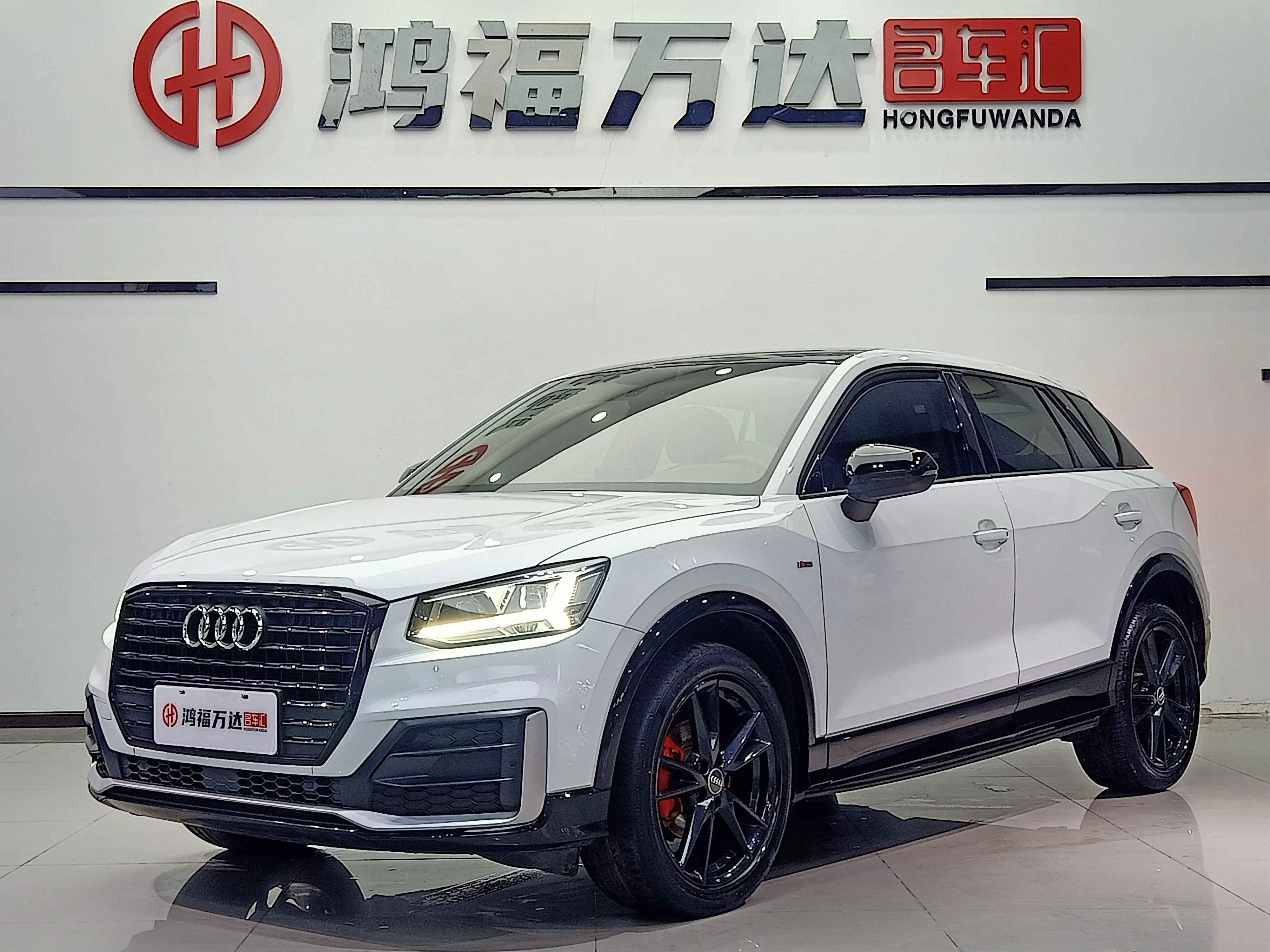 Audi Q2L  из Китая