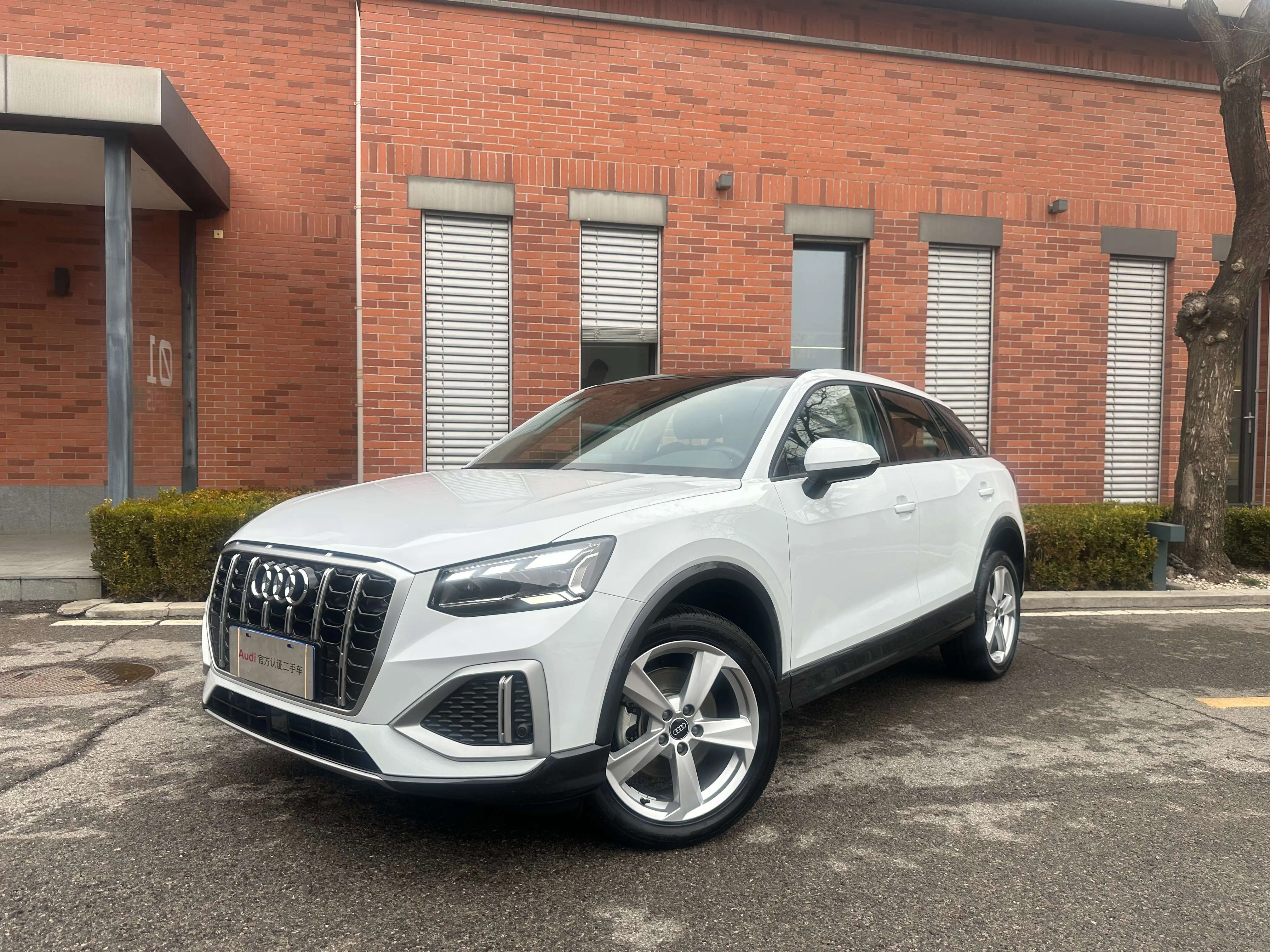 Audi Q2L  из Китая