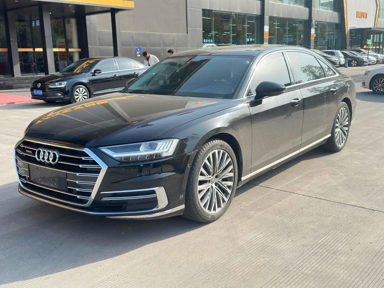 Audi A8