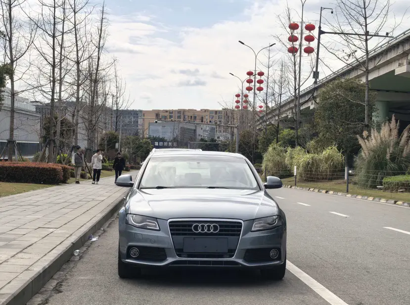 Audi A4L  из Китая